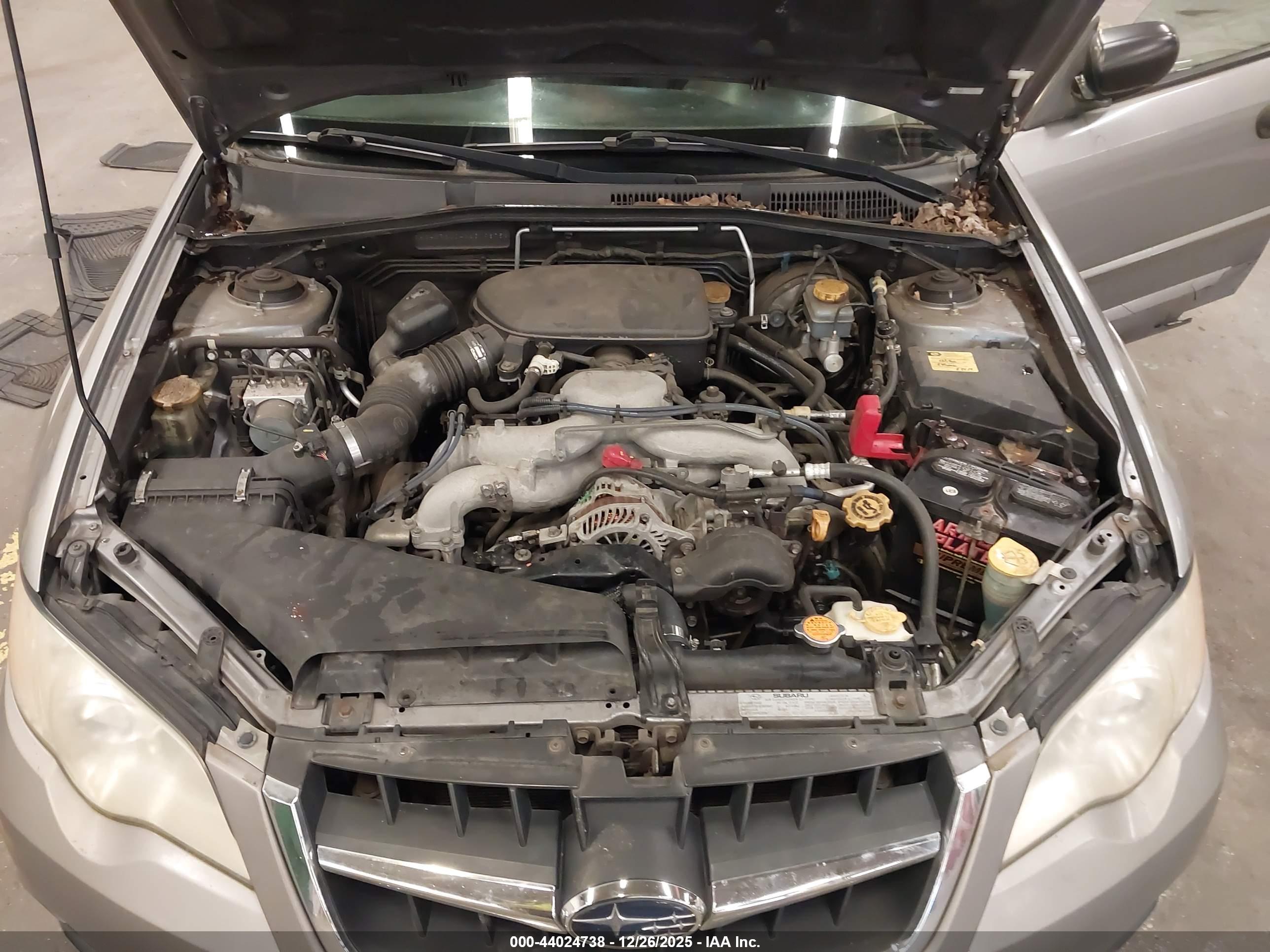 SUBARU OUTBACK image 10