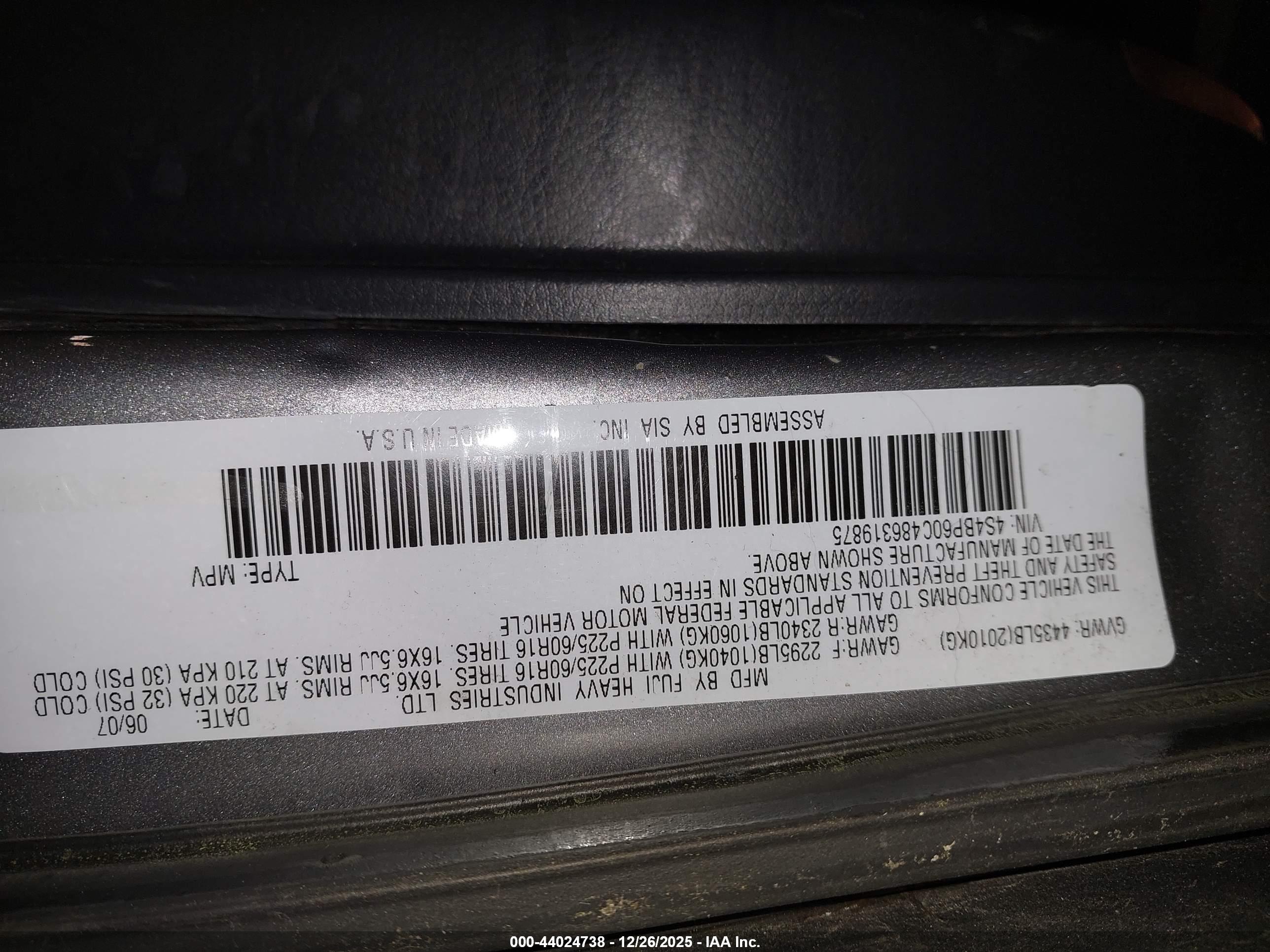 SUBARU OUTBACK image 9