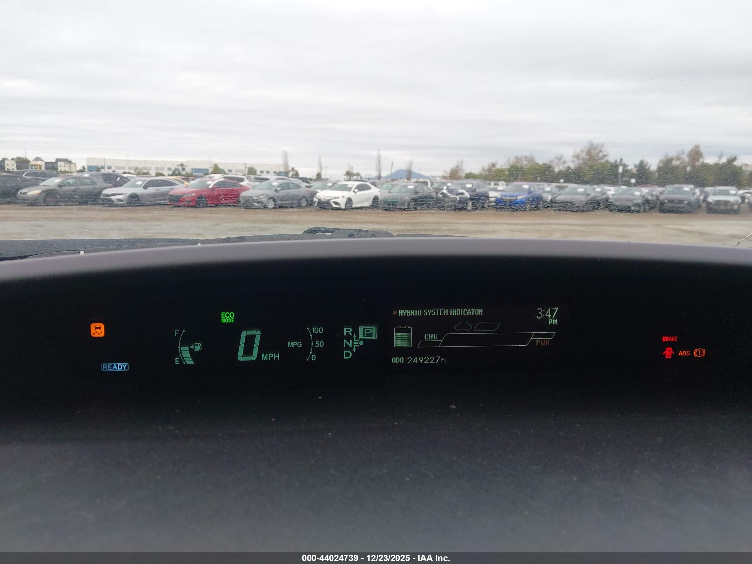TOYOTA PRIUS image 7