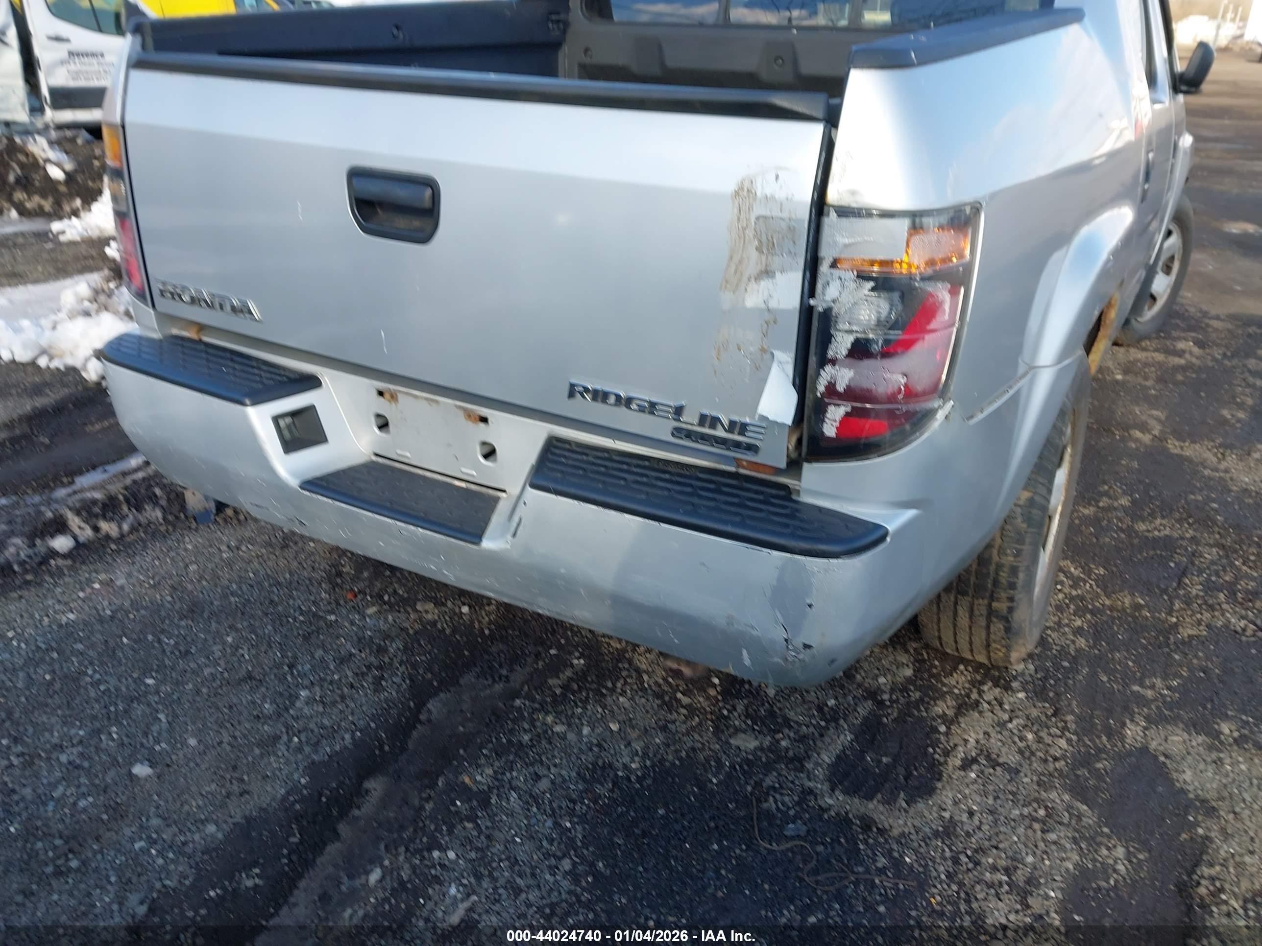 HONDA RIDGELINE image 6