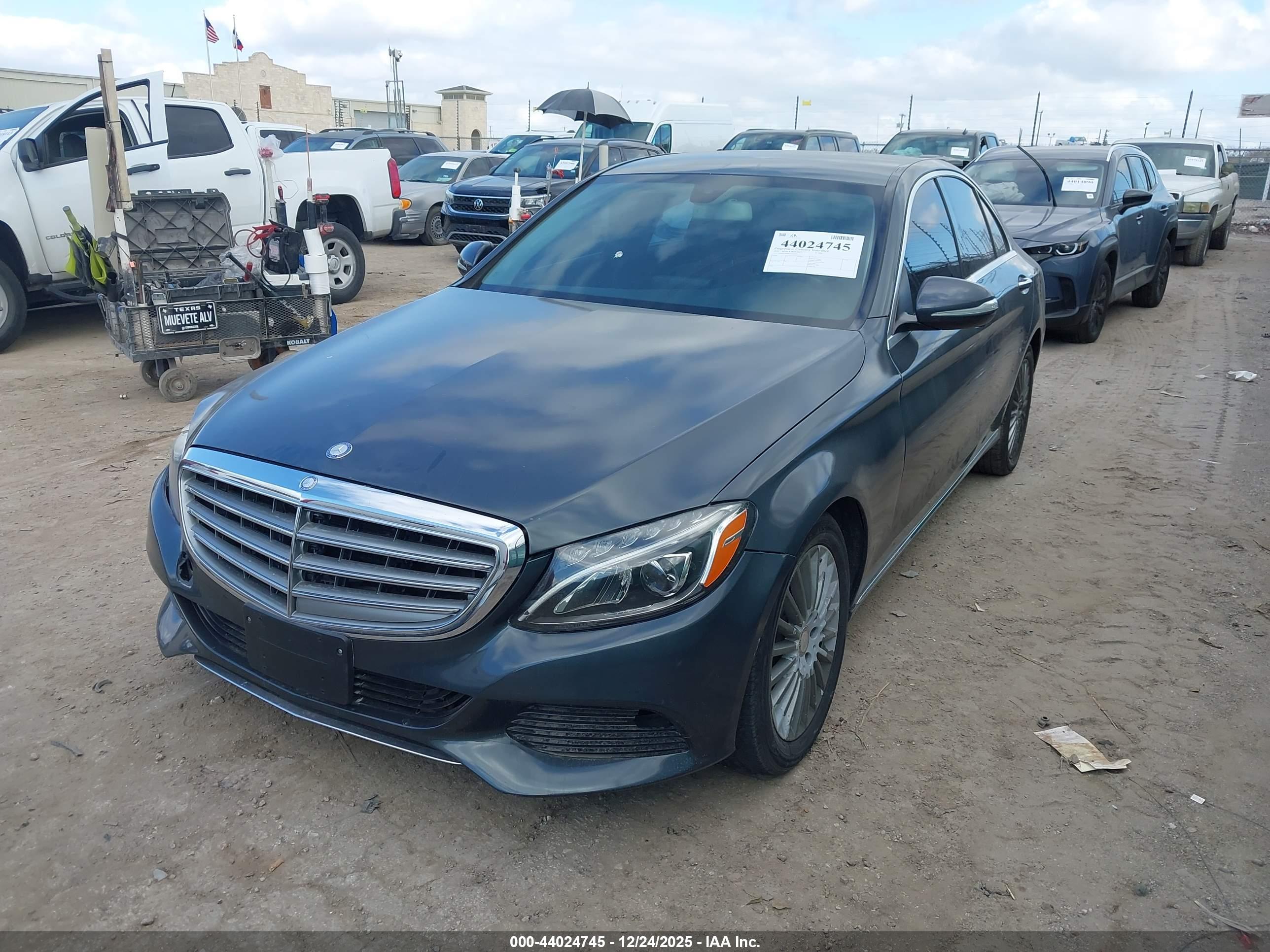 MERCEDES-BENZ C image 2