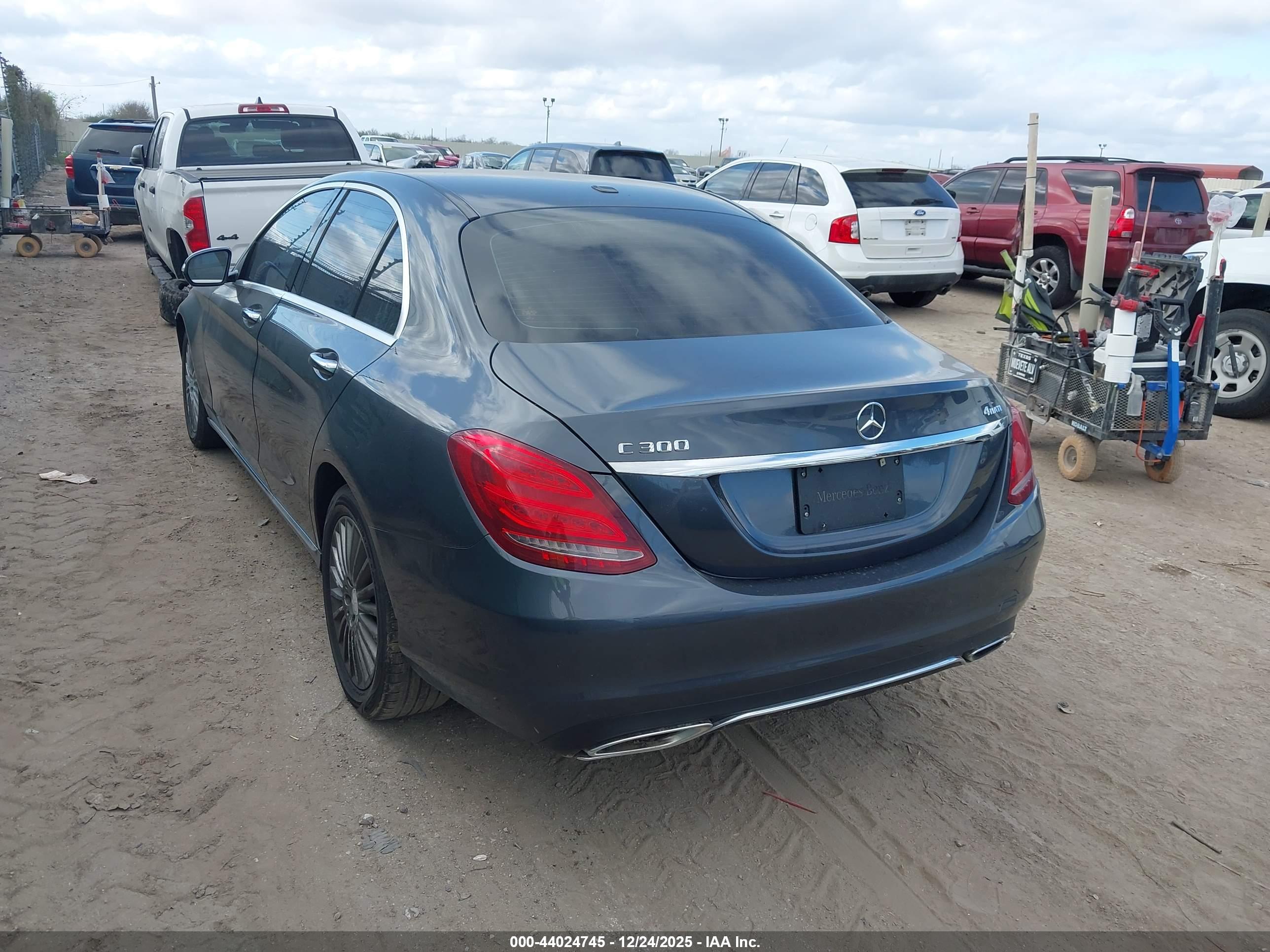 MERCEDES-BENZ C image 3