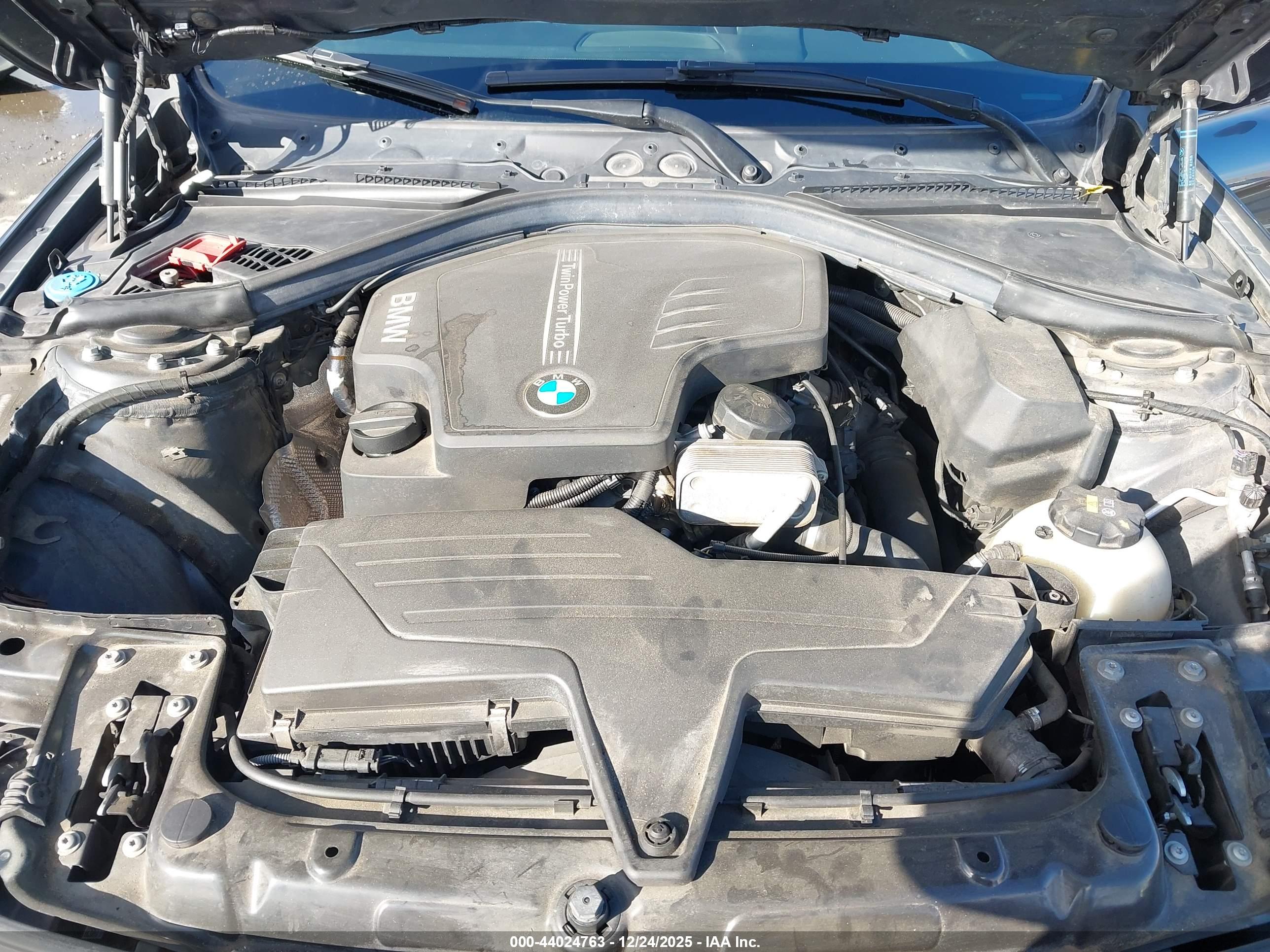 BMW 328I image 10