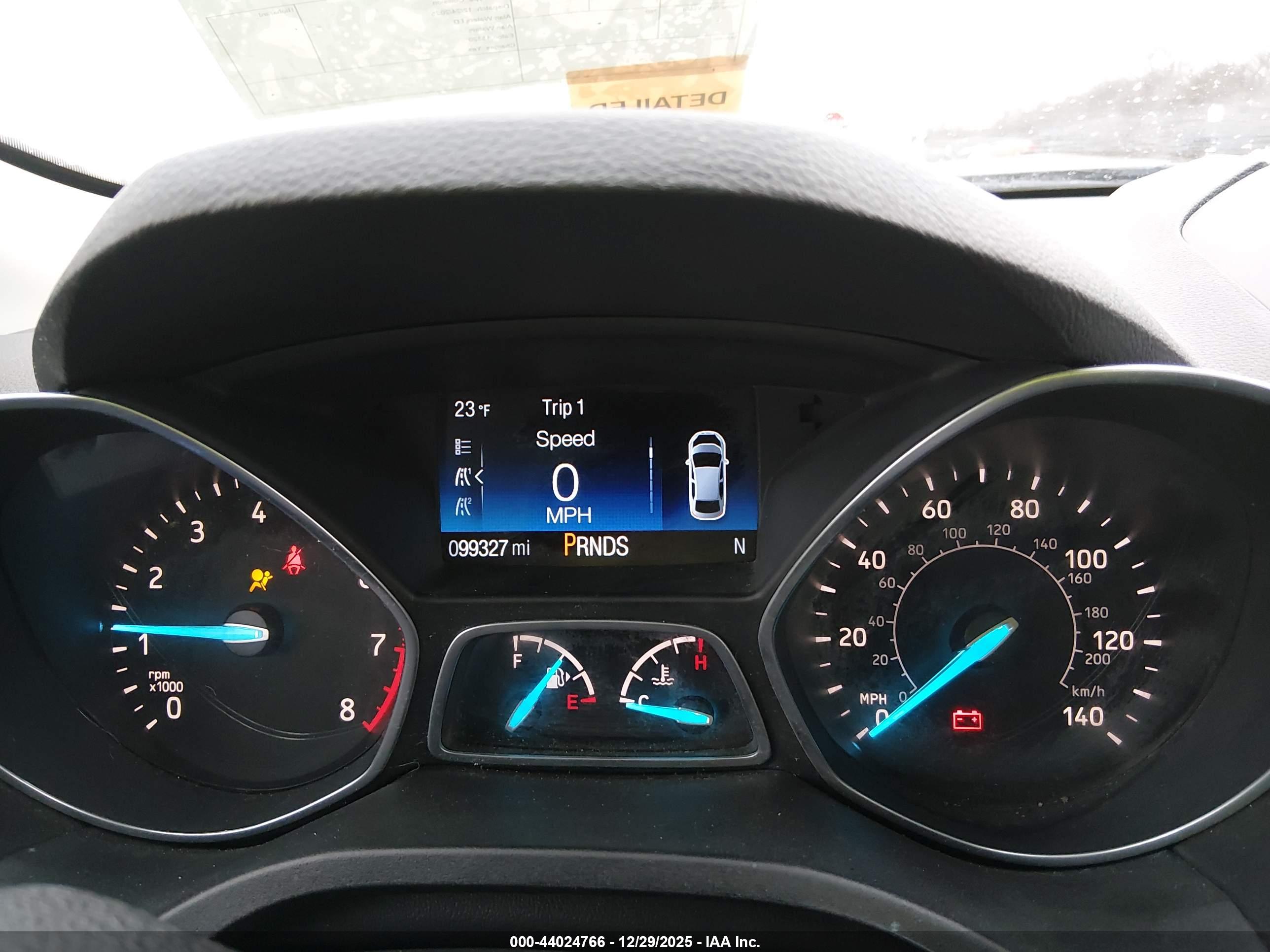 FORD ESCAPE image 7