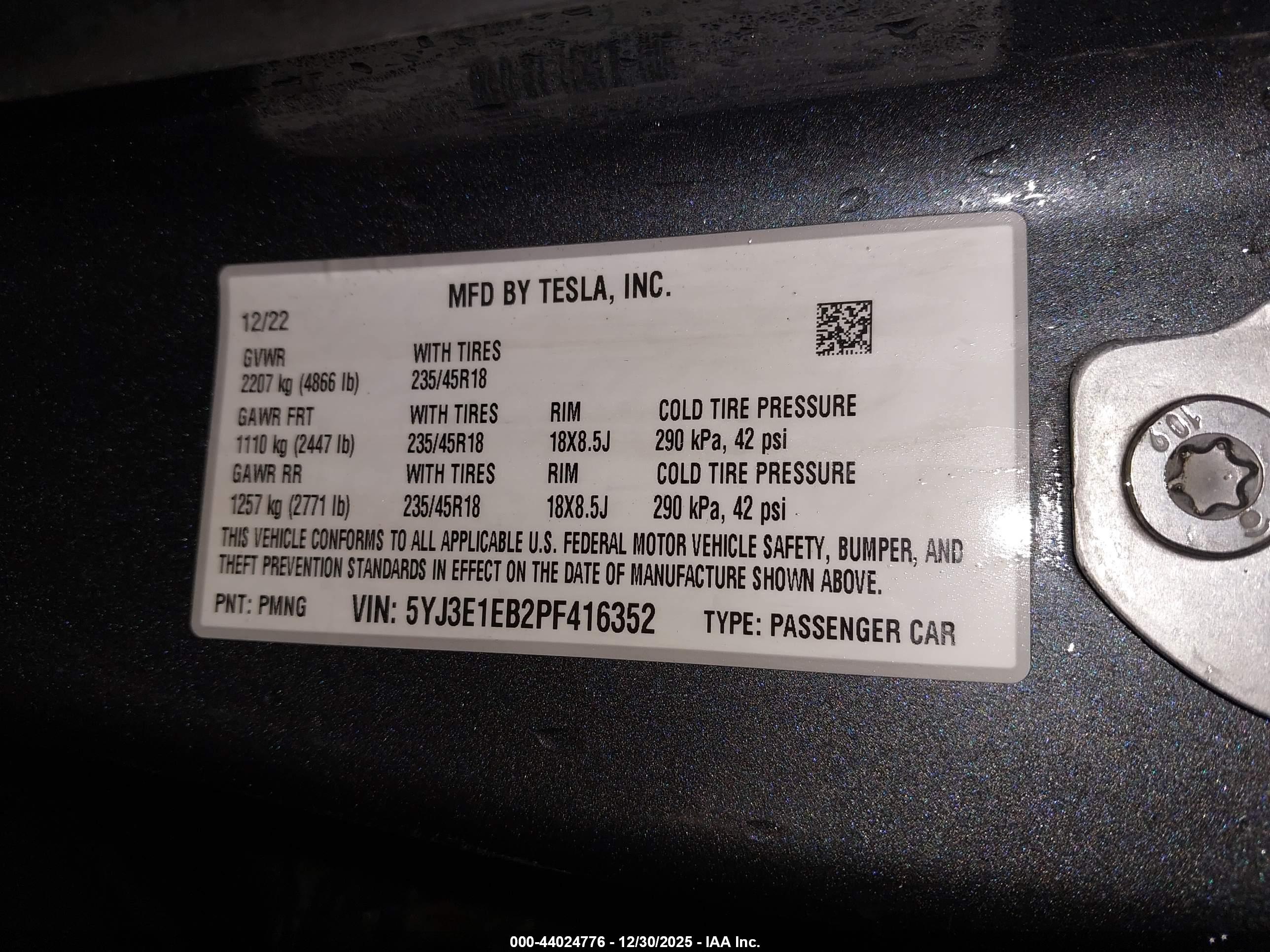 TESLA MODEL image 9