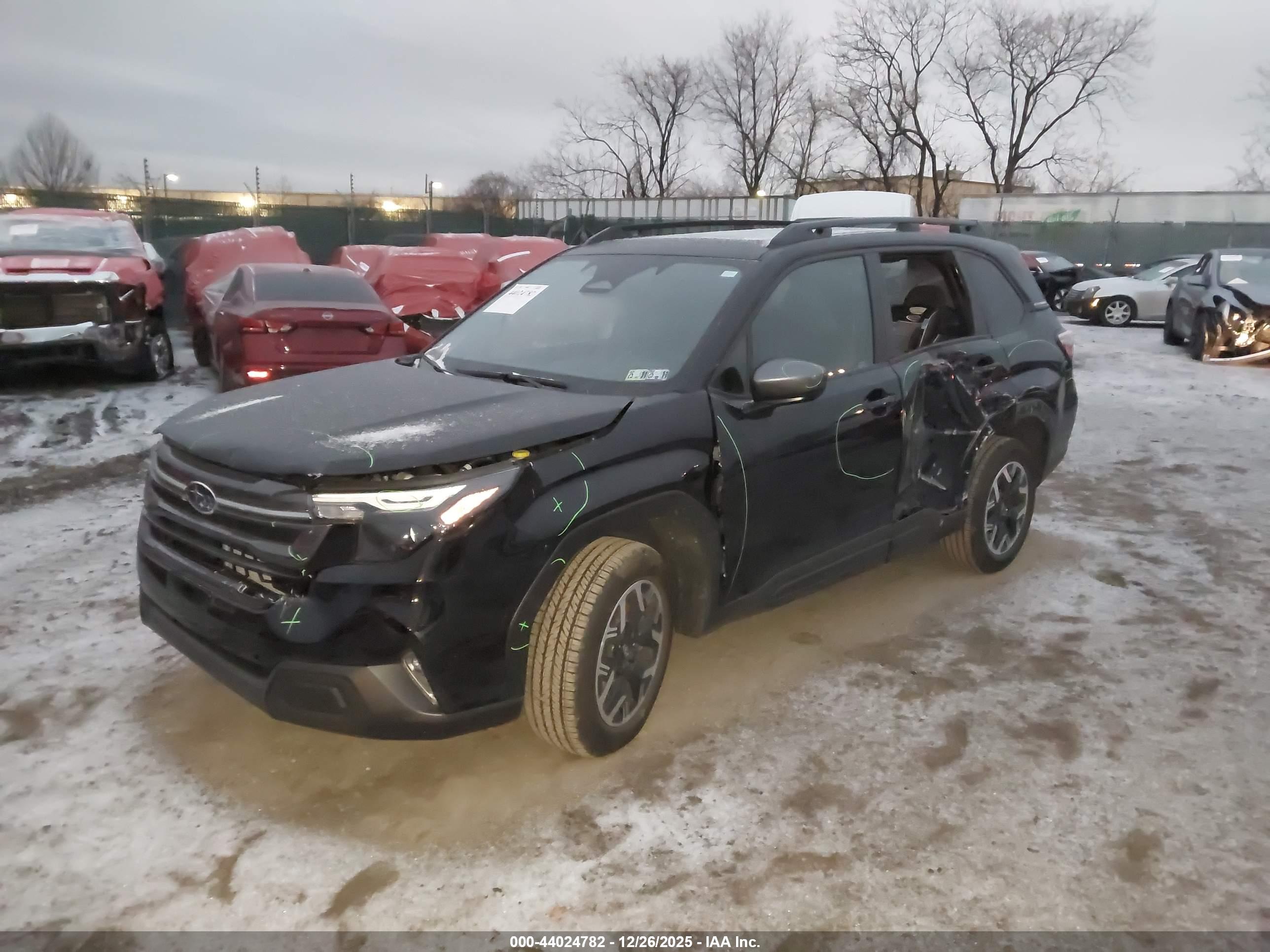 SUBARU FORESTER image 2