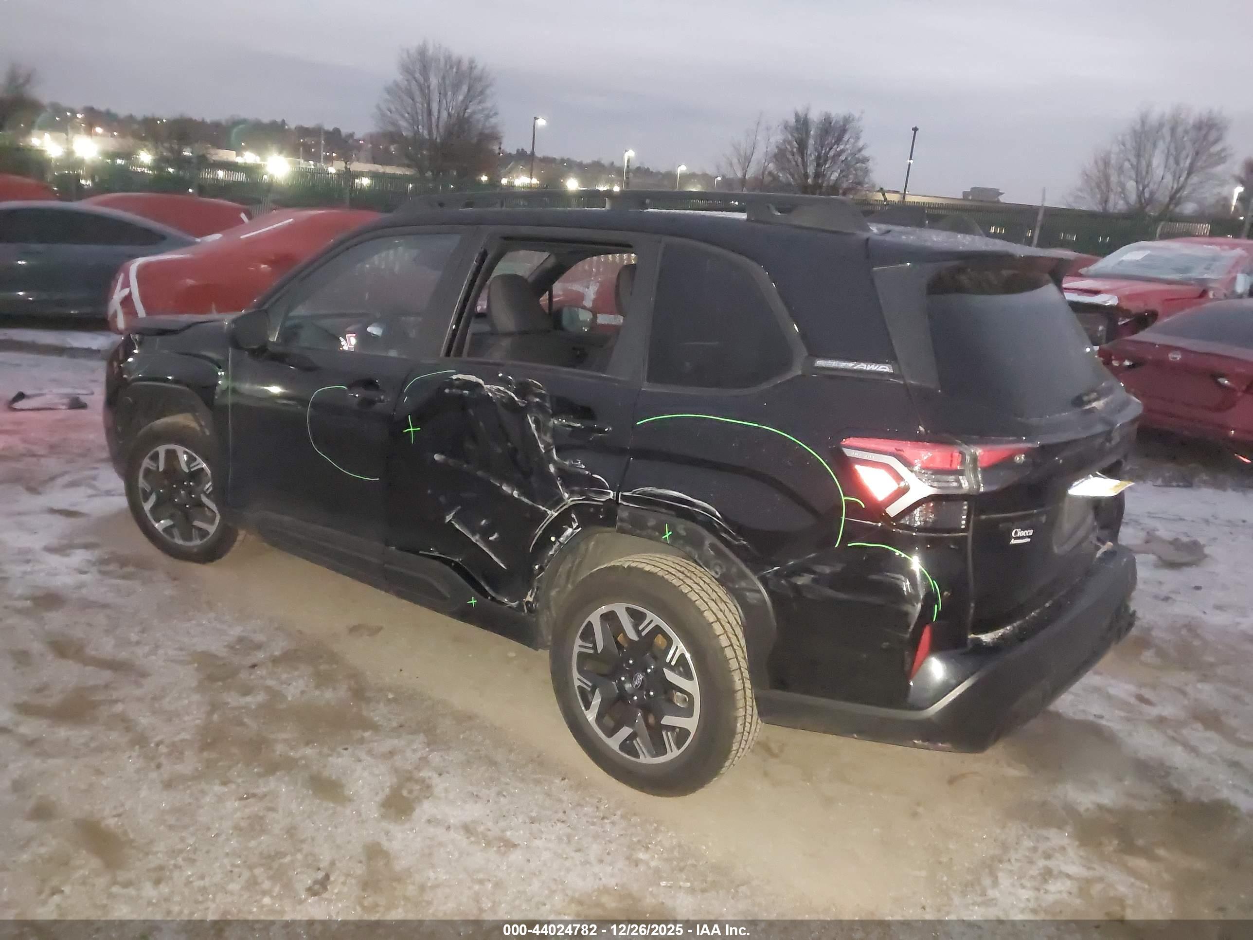 SUBARU FORESTER image 3