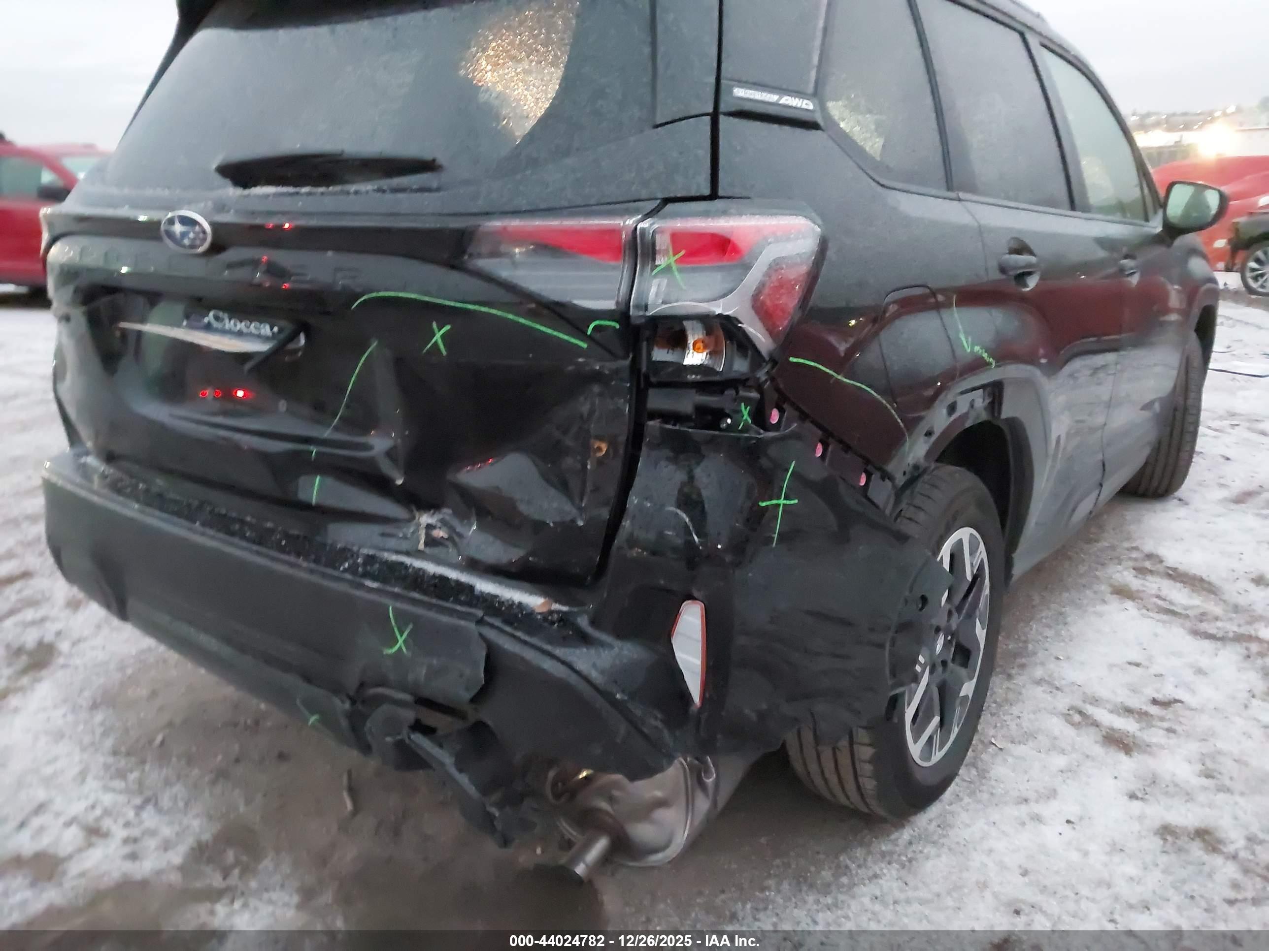 SUBARU FORESTER image 6