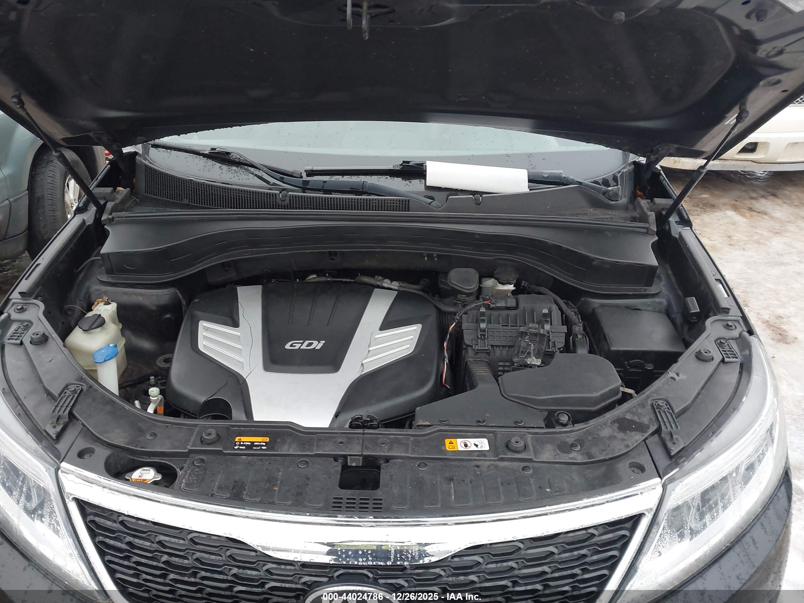 KIA SORENTO image 10