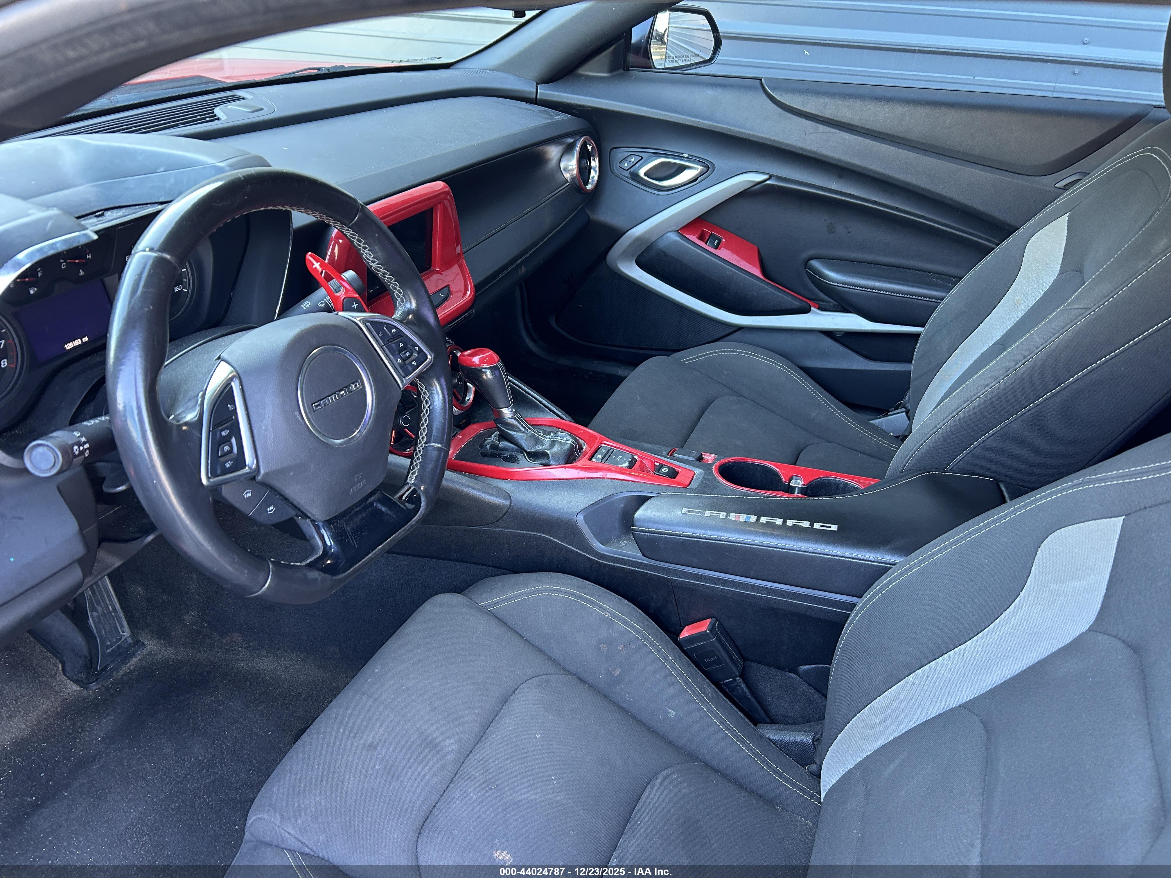CHEVROLET CAMARO image 5