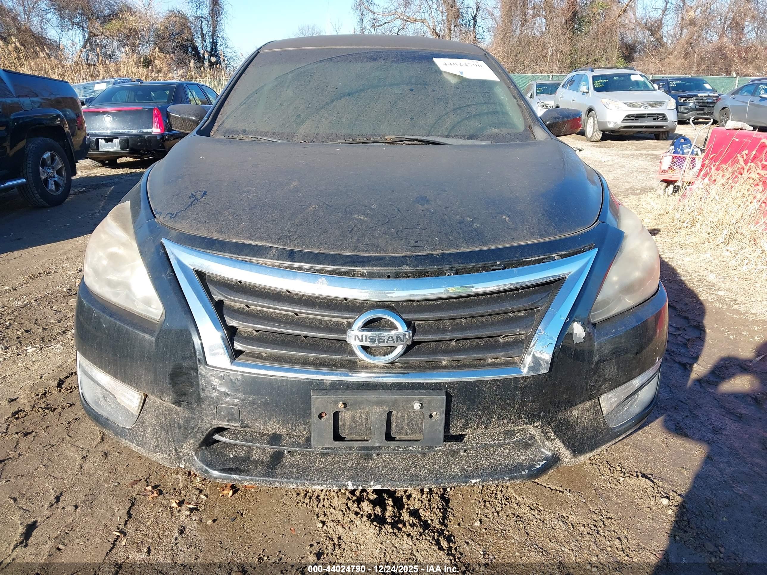NISSAN ALTIMA image 6