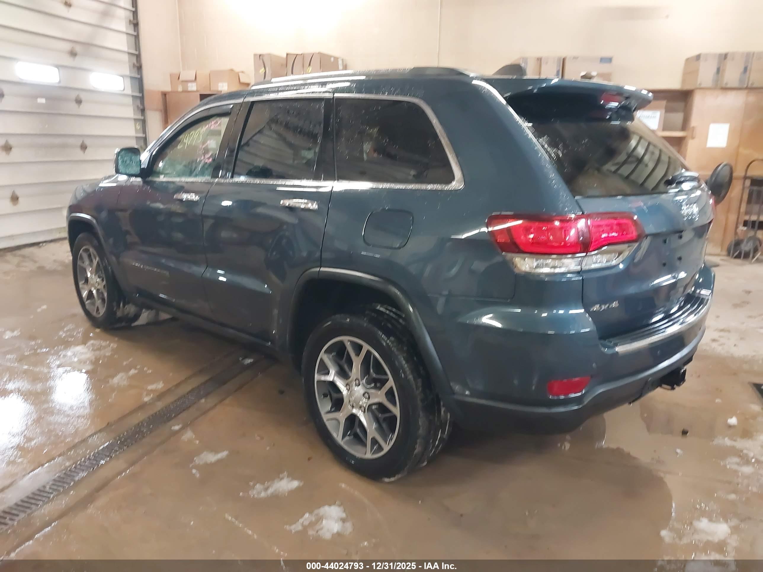 JEEP GRAND image 3