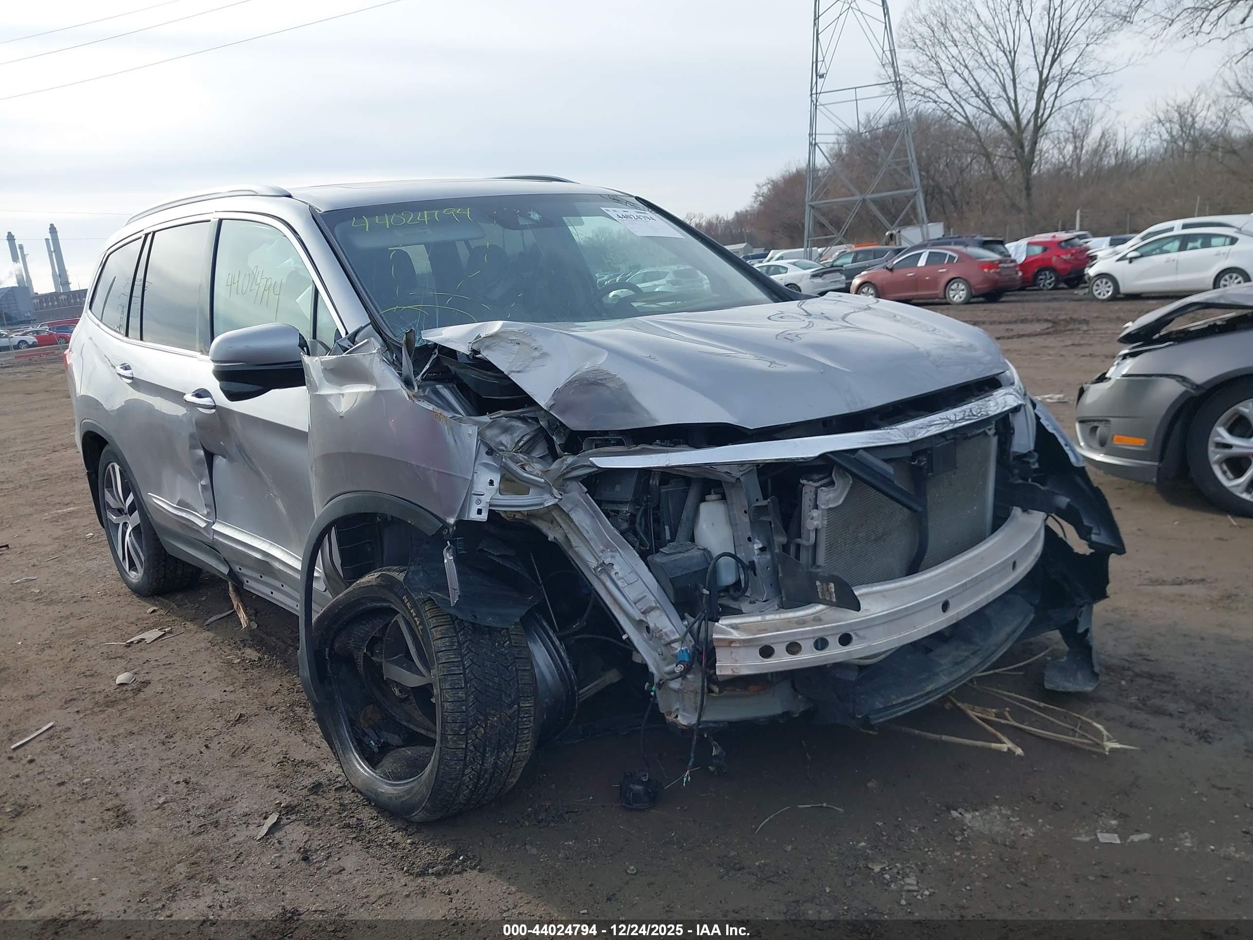 HONDA PILOT image 6