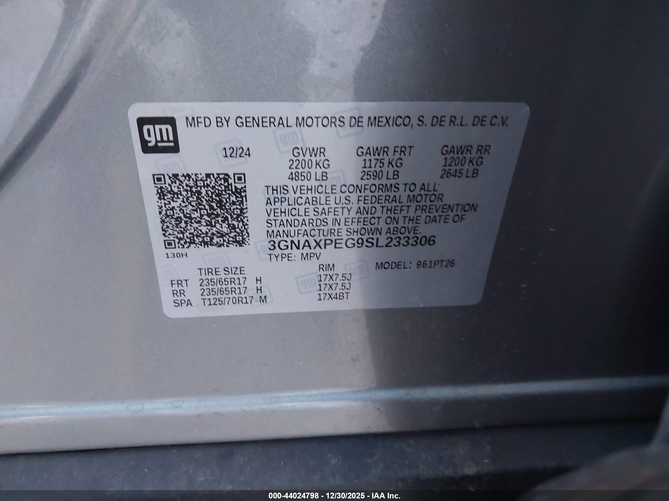 CHEVROLET EQUINOX image 9