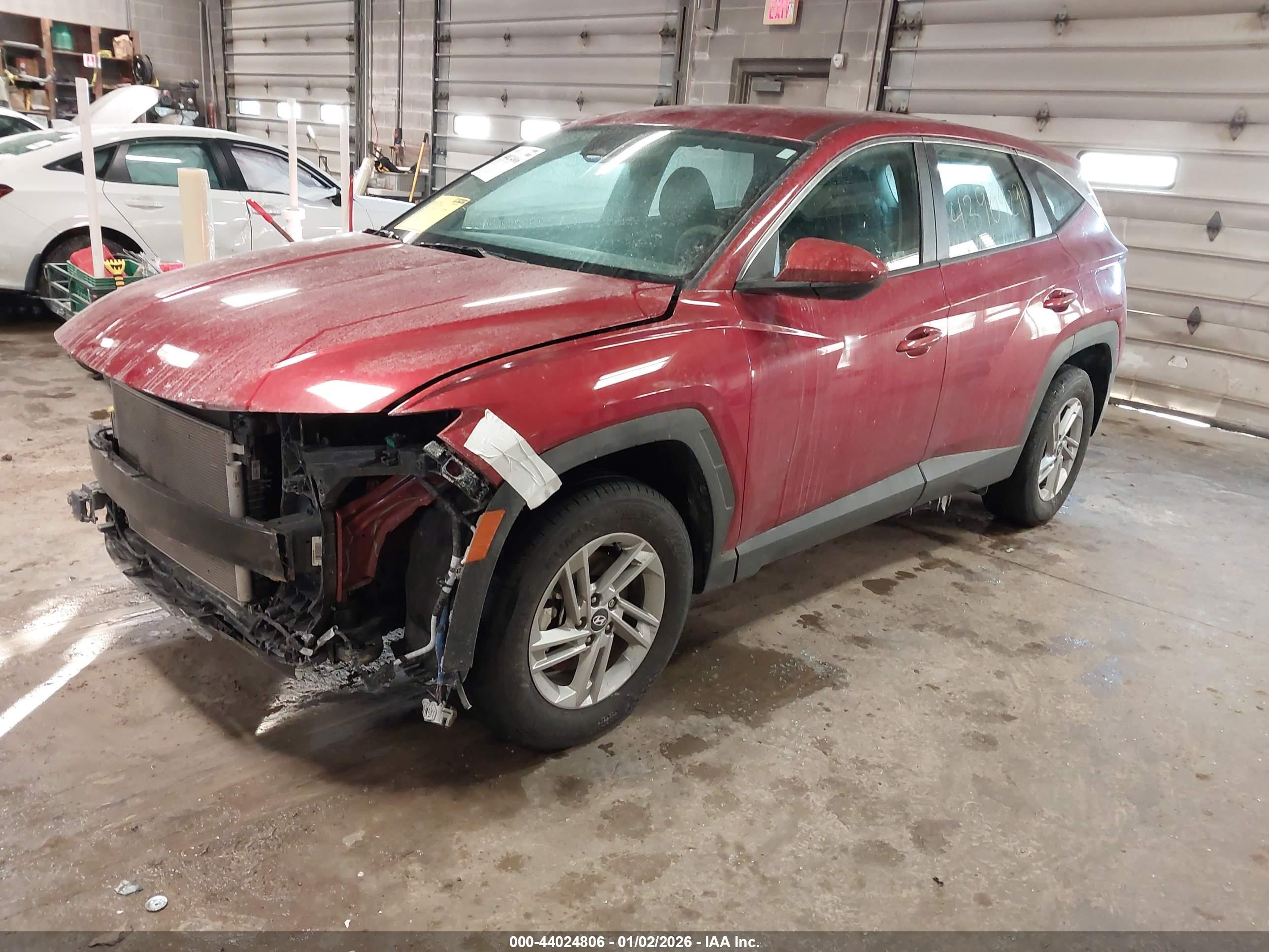 HYUNDAI TUCSON image 2
