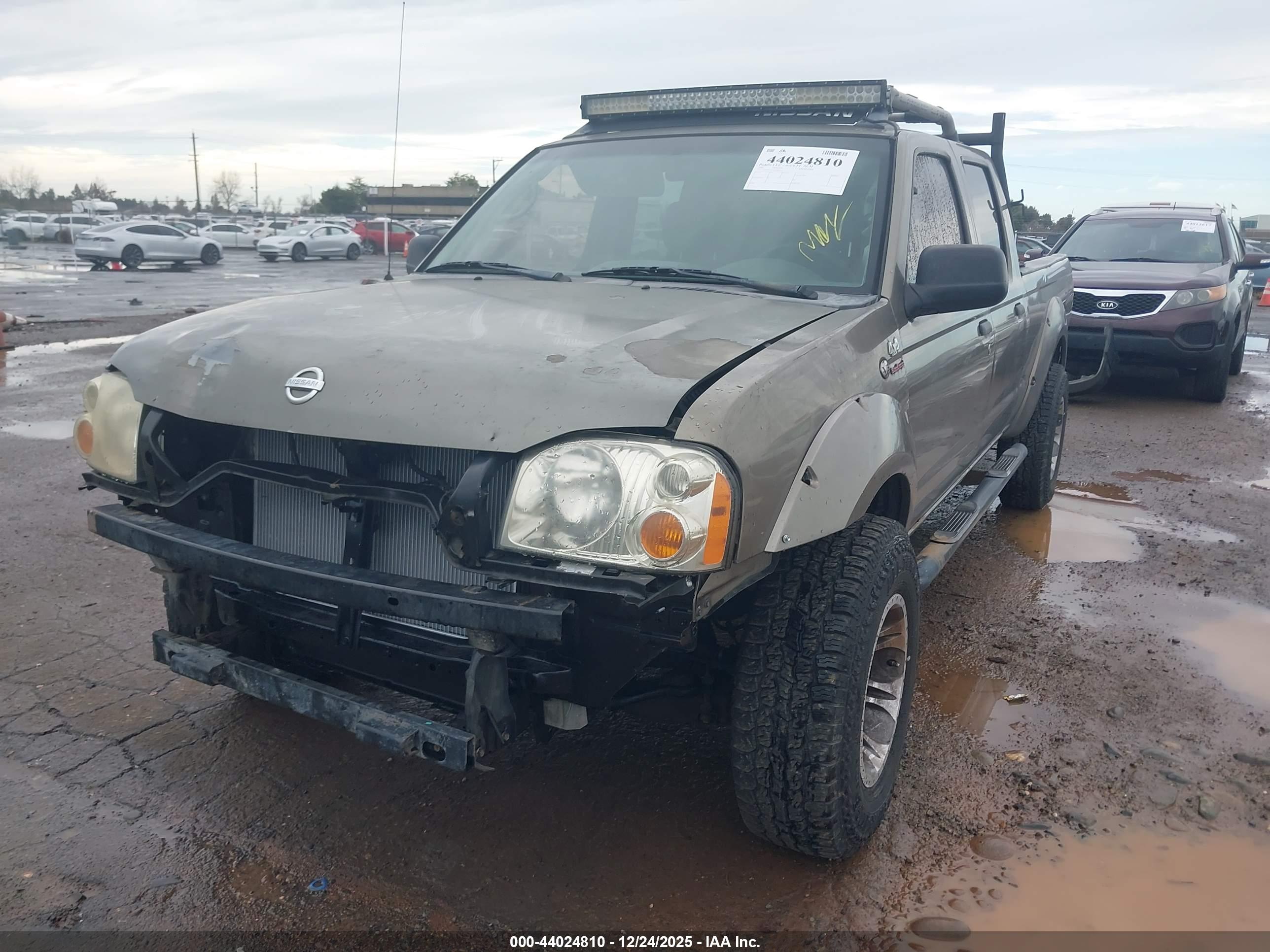 NISSAN FRONTIER image 2