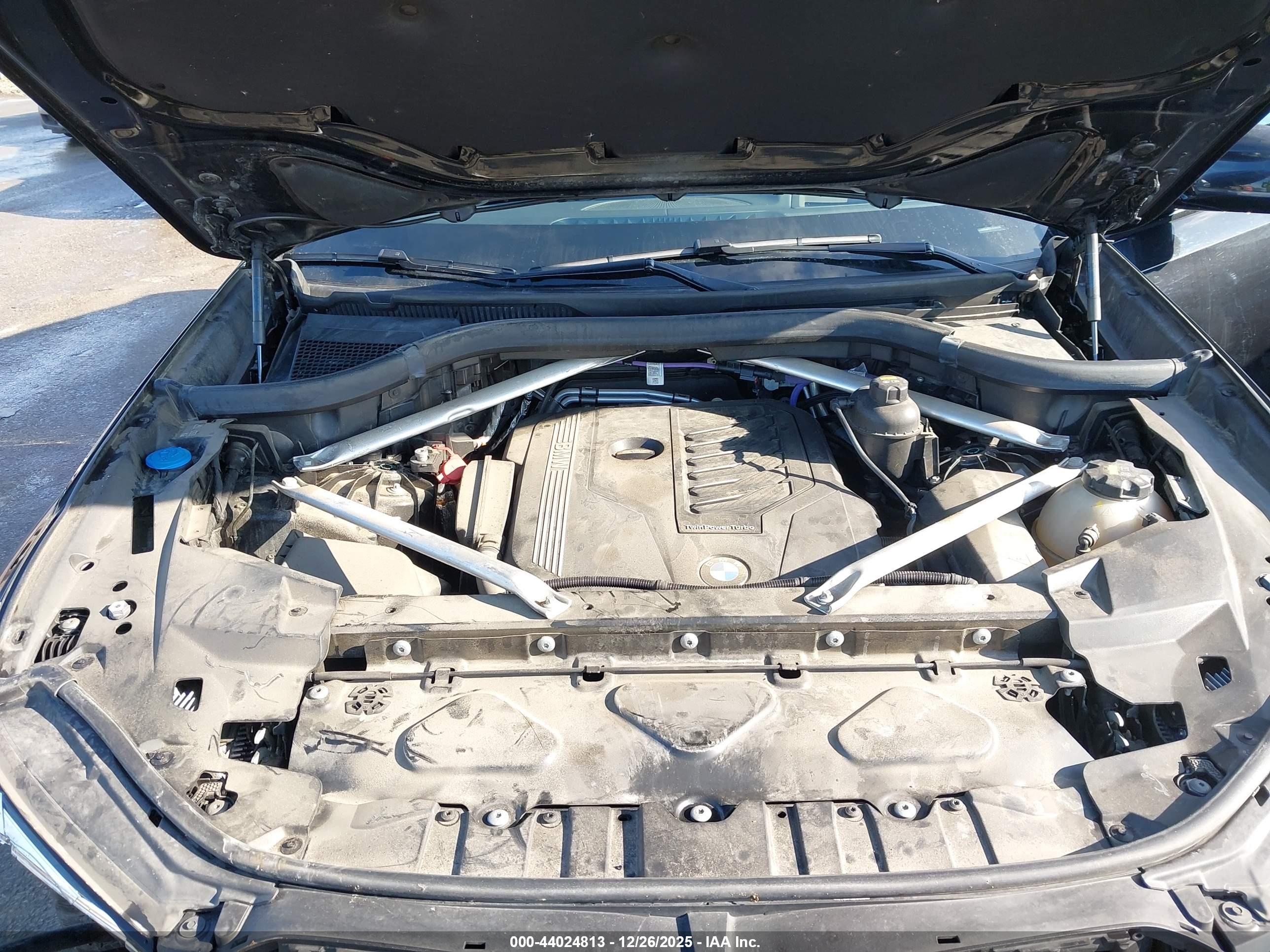 BMW X6 image 10