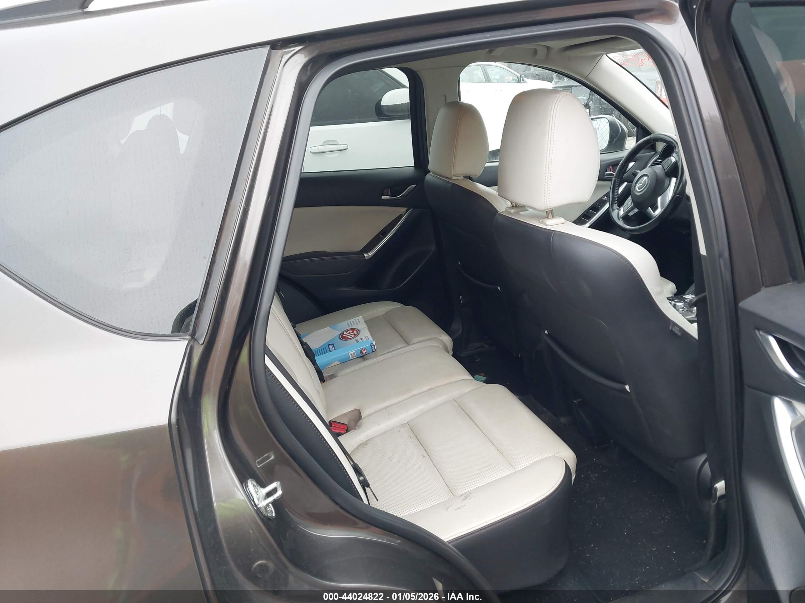 MAZDA CX-5 image 8
