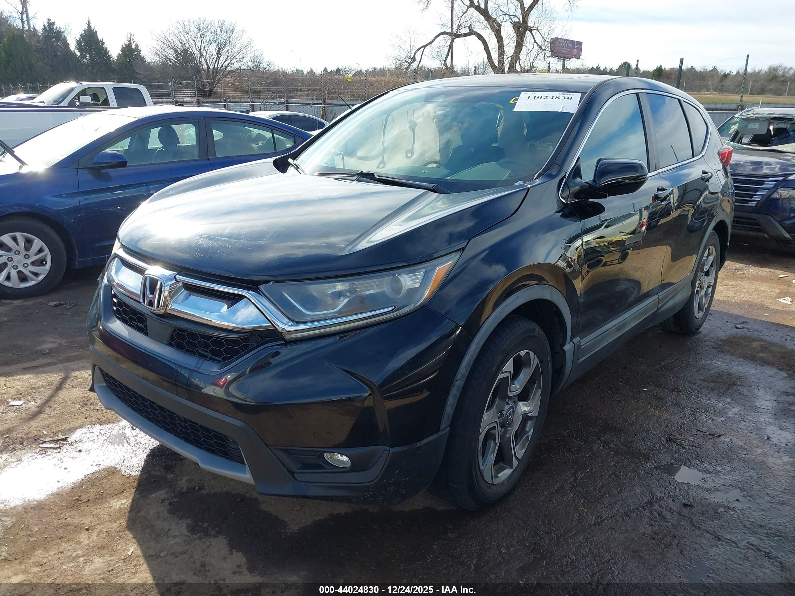 HONDA CR-V image 2