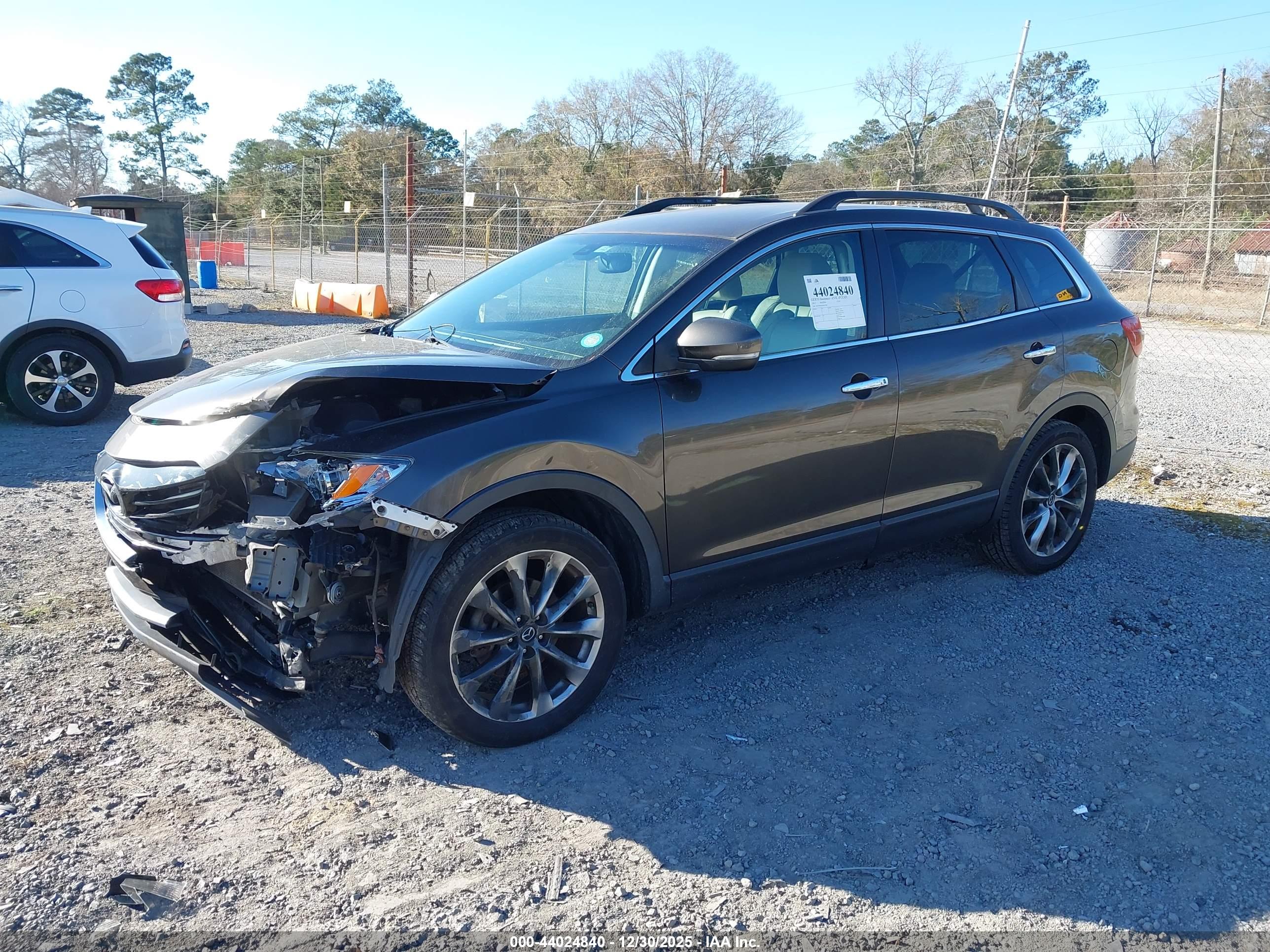 MAZDA CX-9 image 2