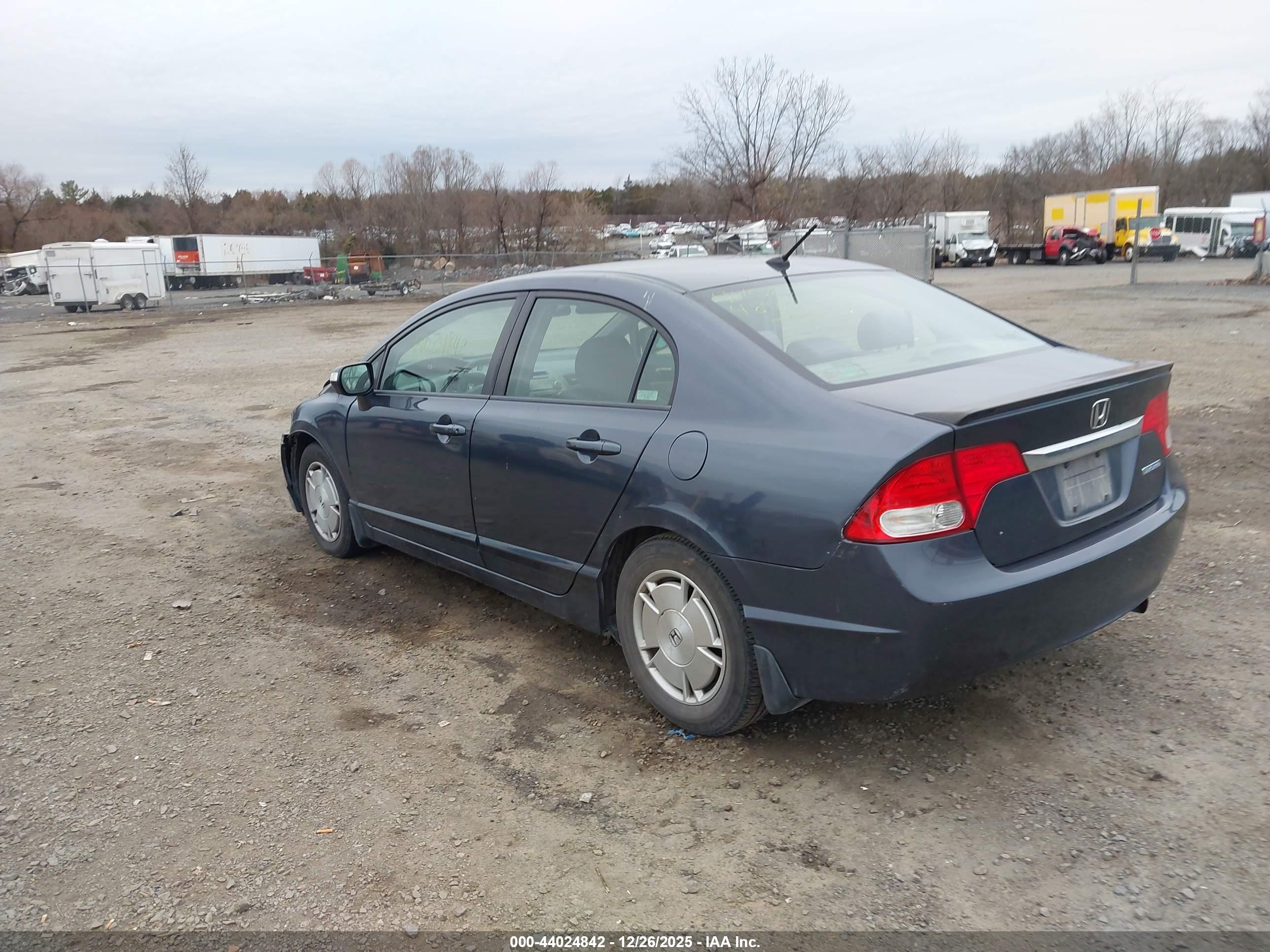 HONDA CIVIC image 3