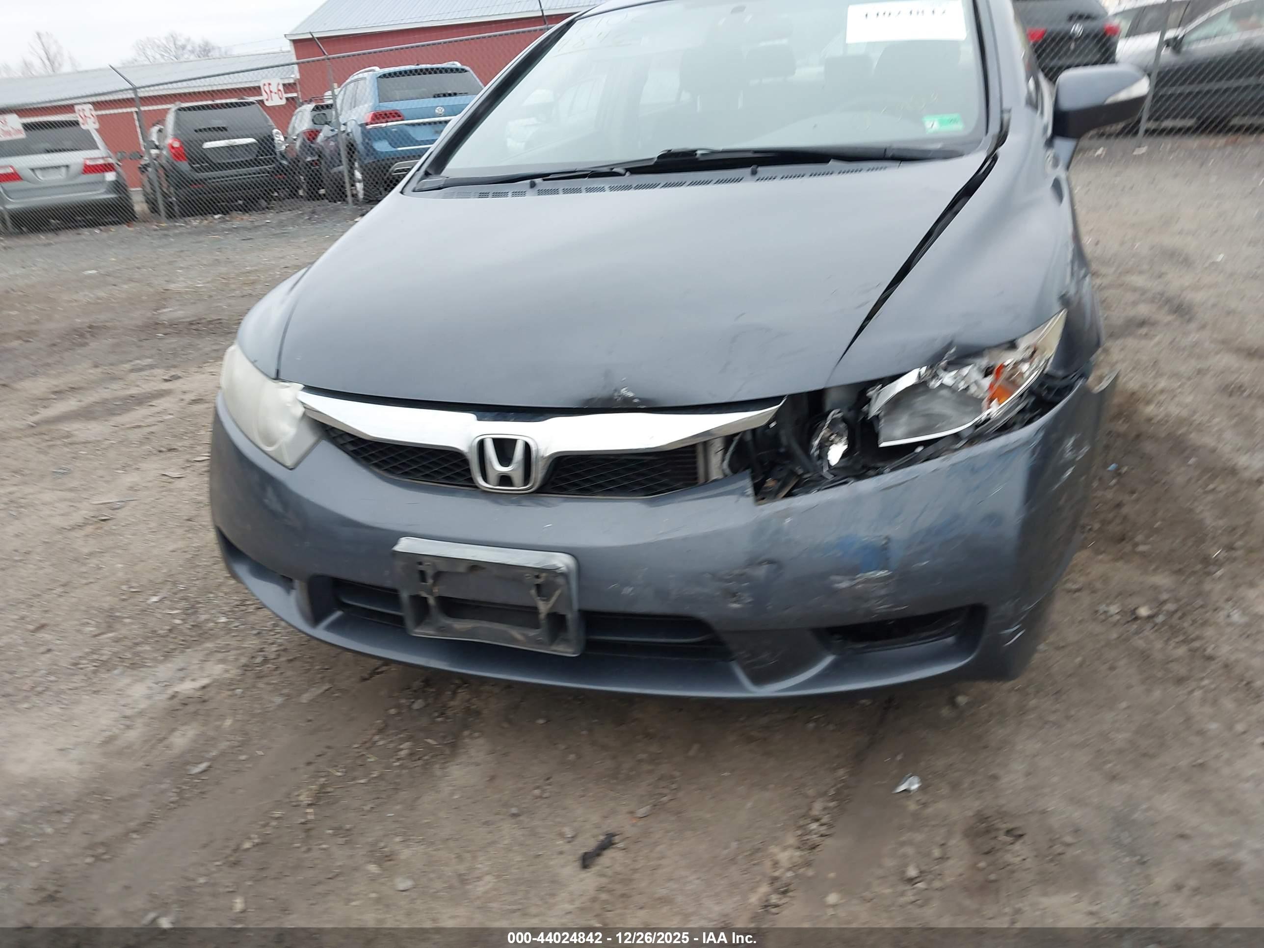 HONDA CIVIC image 6