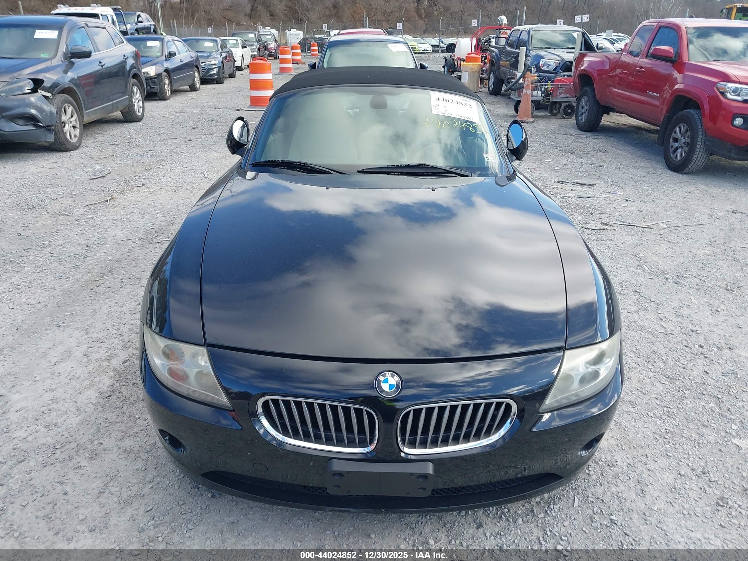 BMW Z4 image 6