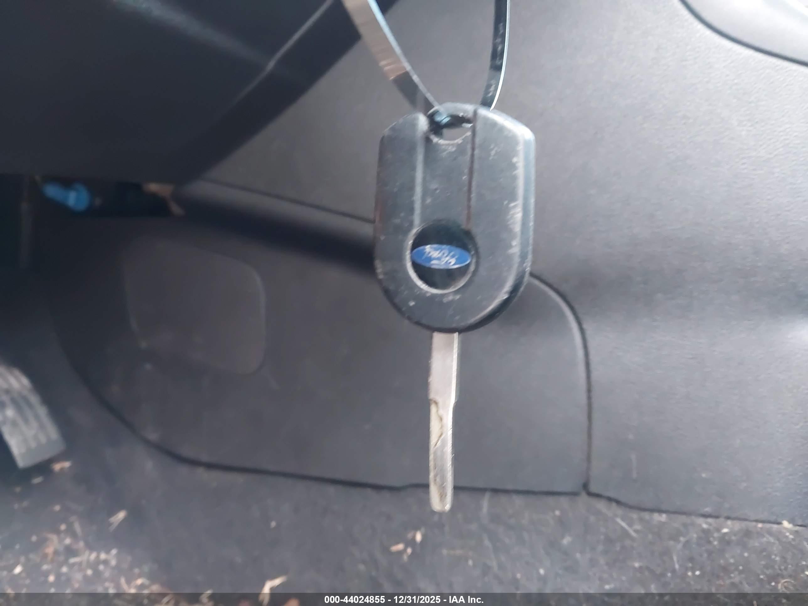 FORD FOCUS image 11