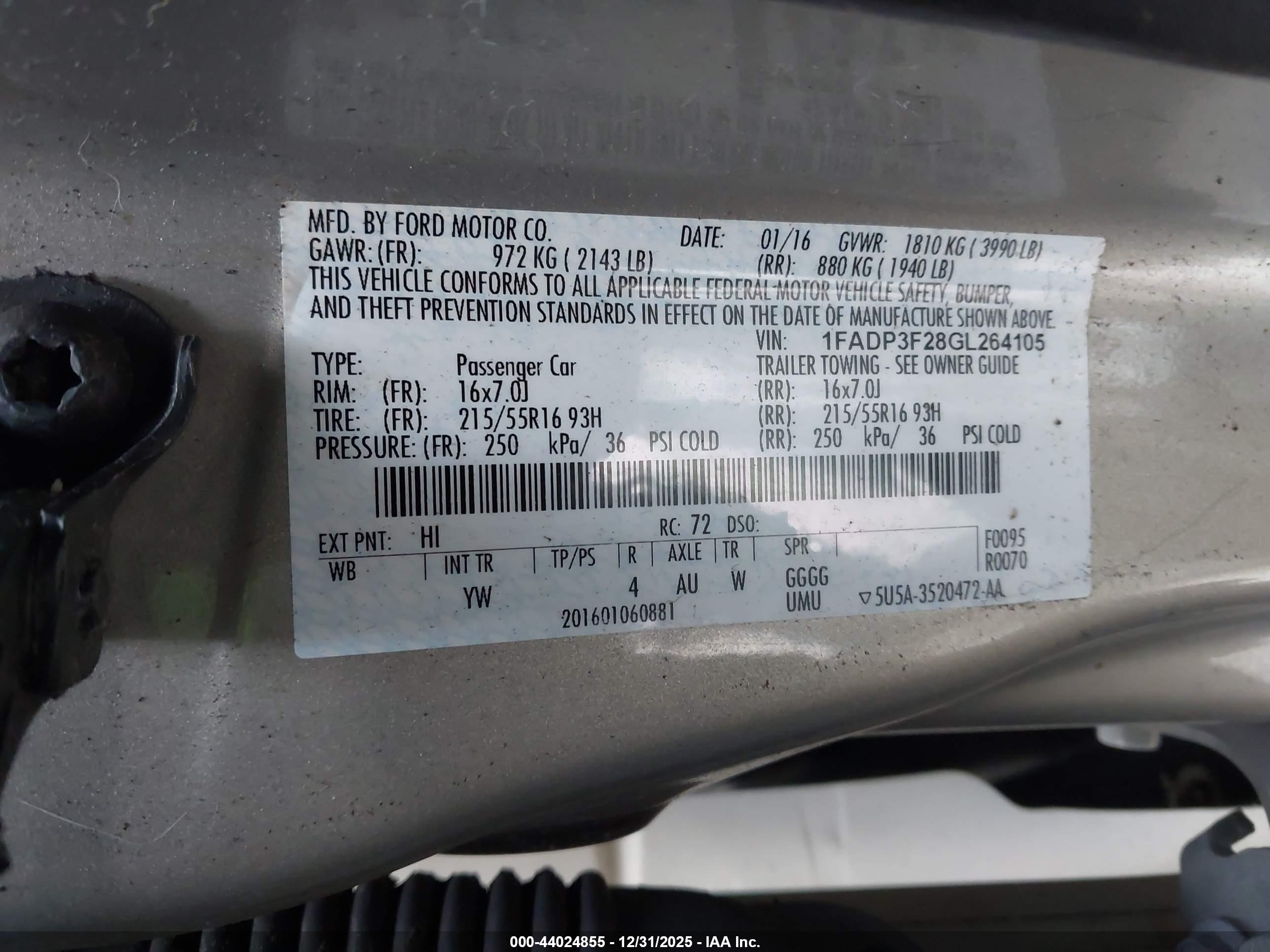FORD FOCUS image 9
