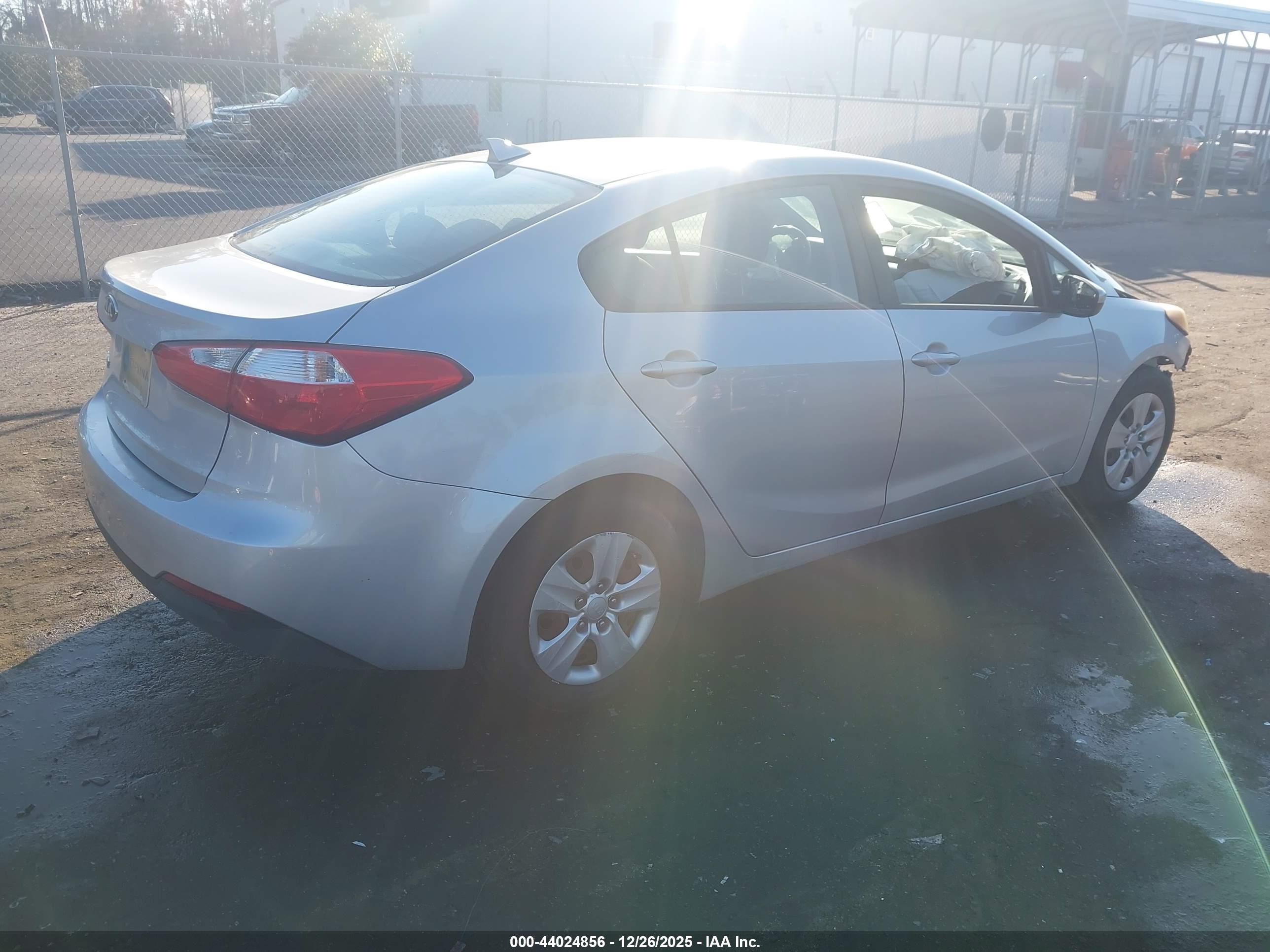 KIA FORTE image 4