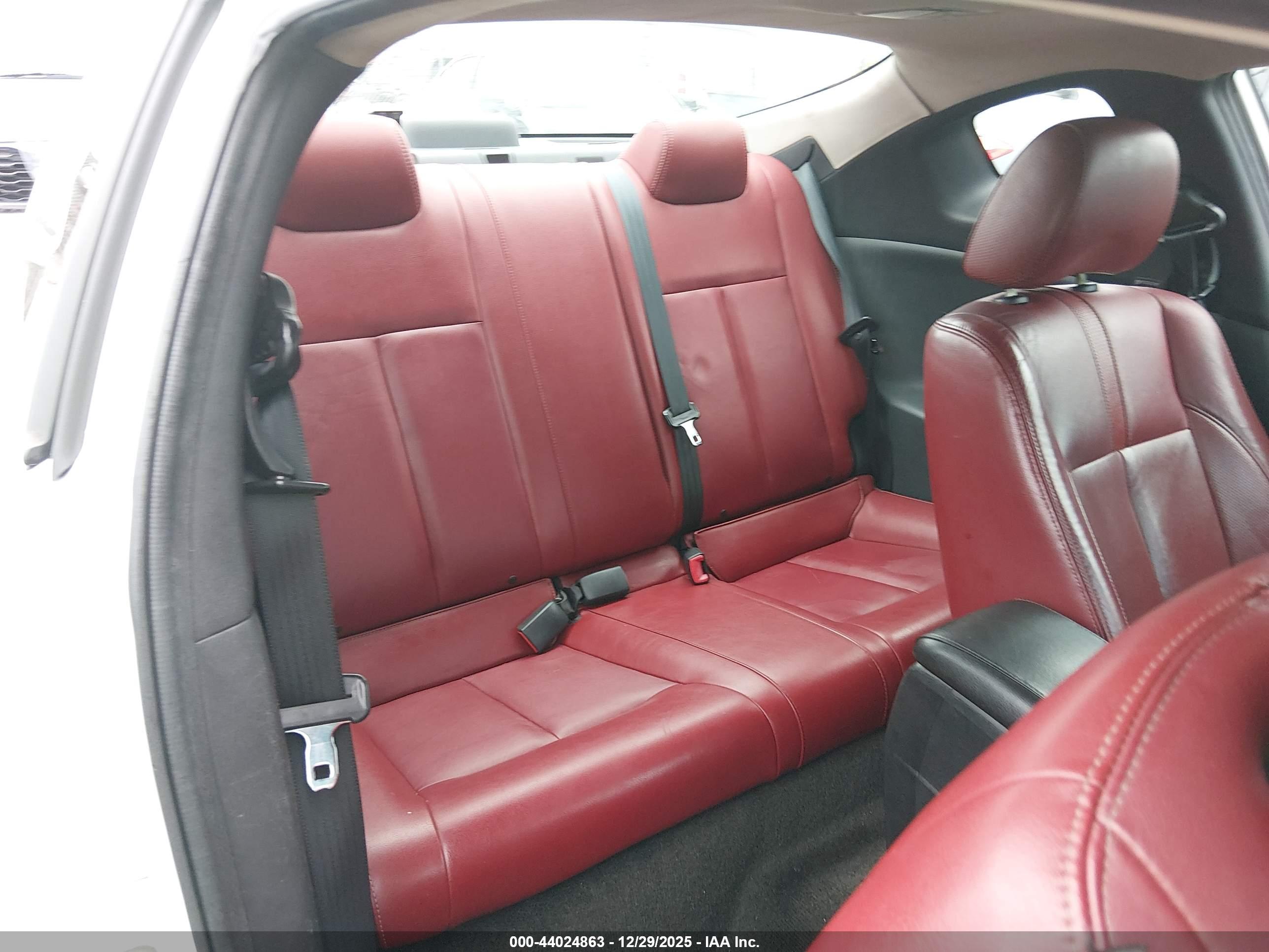 NISSAN ALTIMA image 8