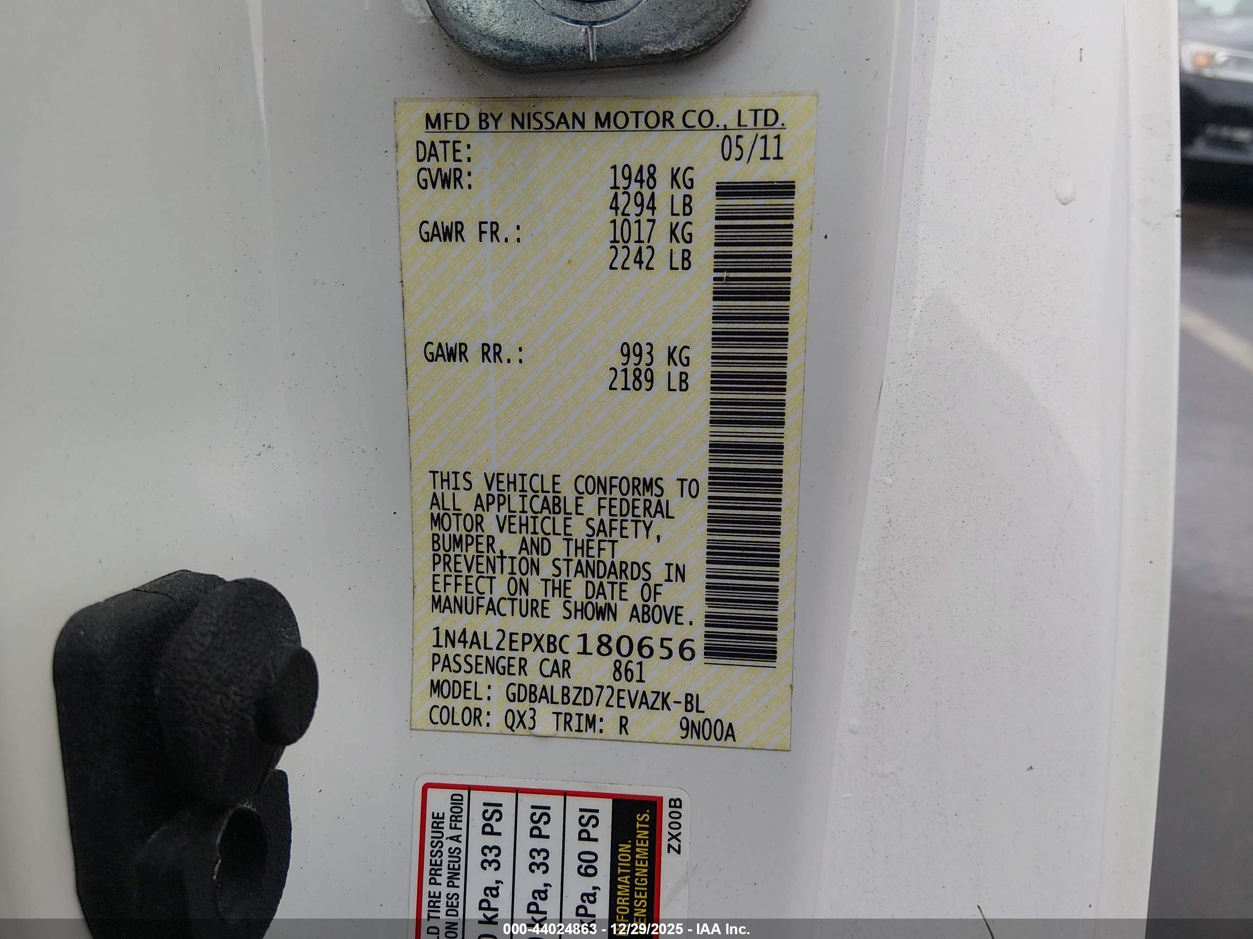 NISSAN ALTIMA image 9