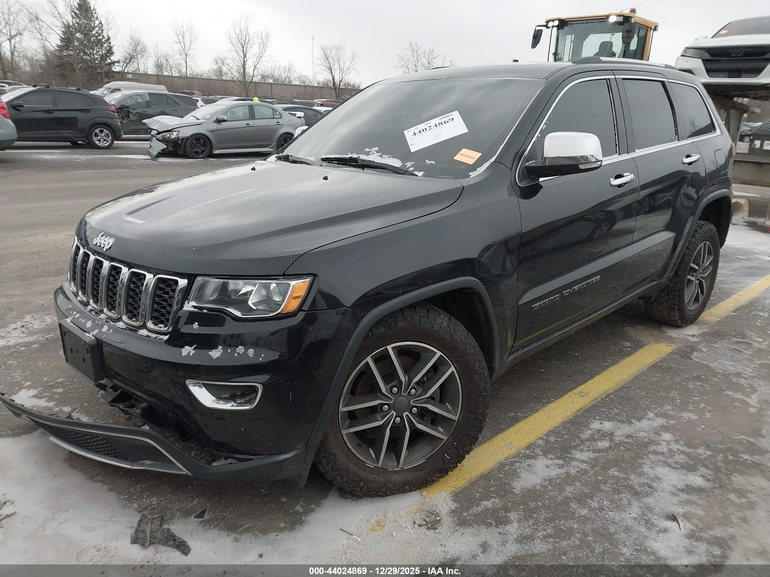 JEEP GRAND image 2