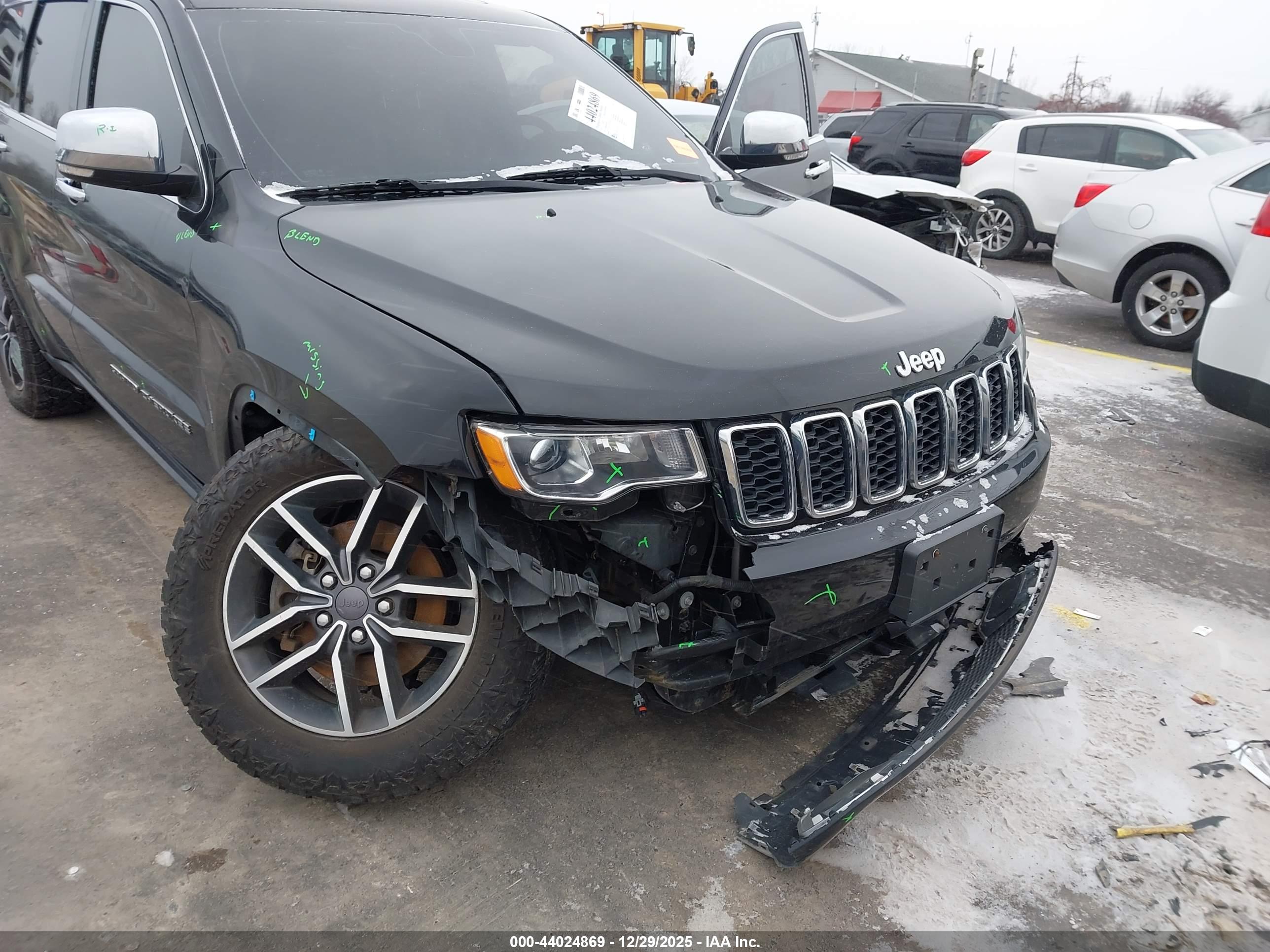 JEEP GRAND image 6