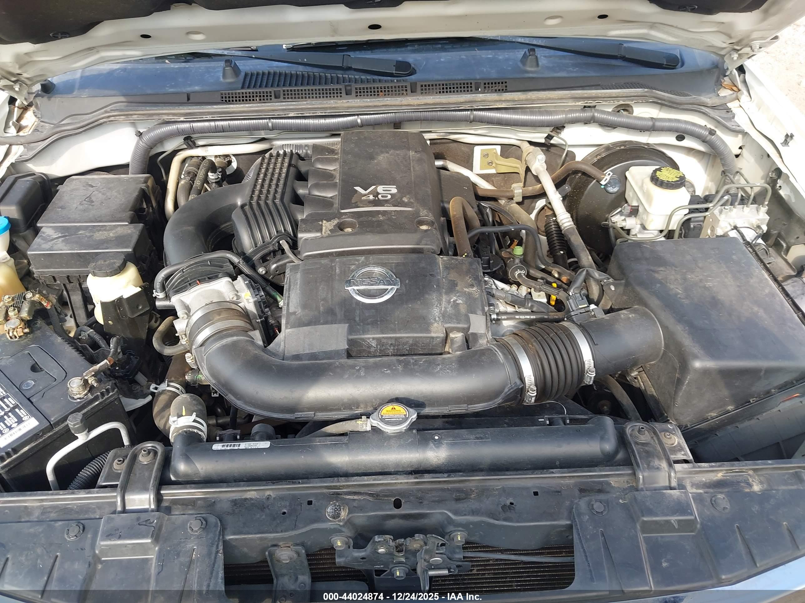 NISSAN FRONTIER image 10