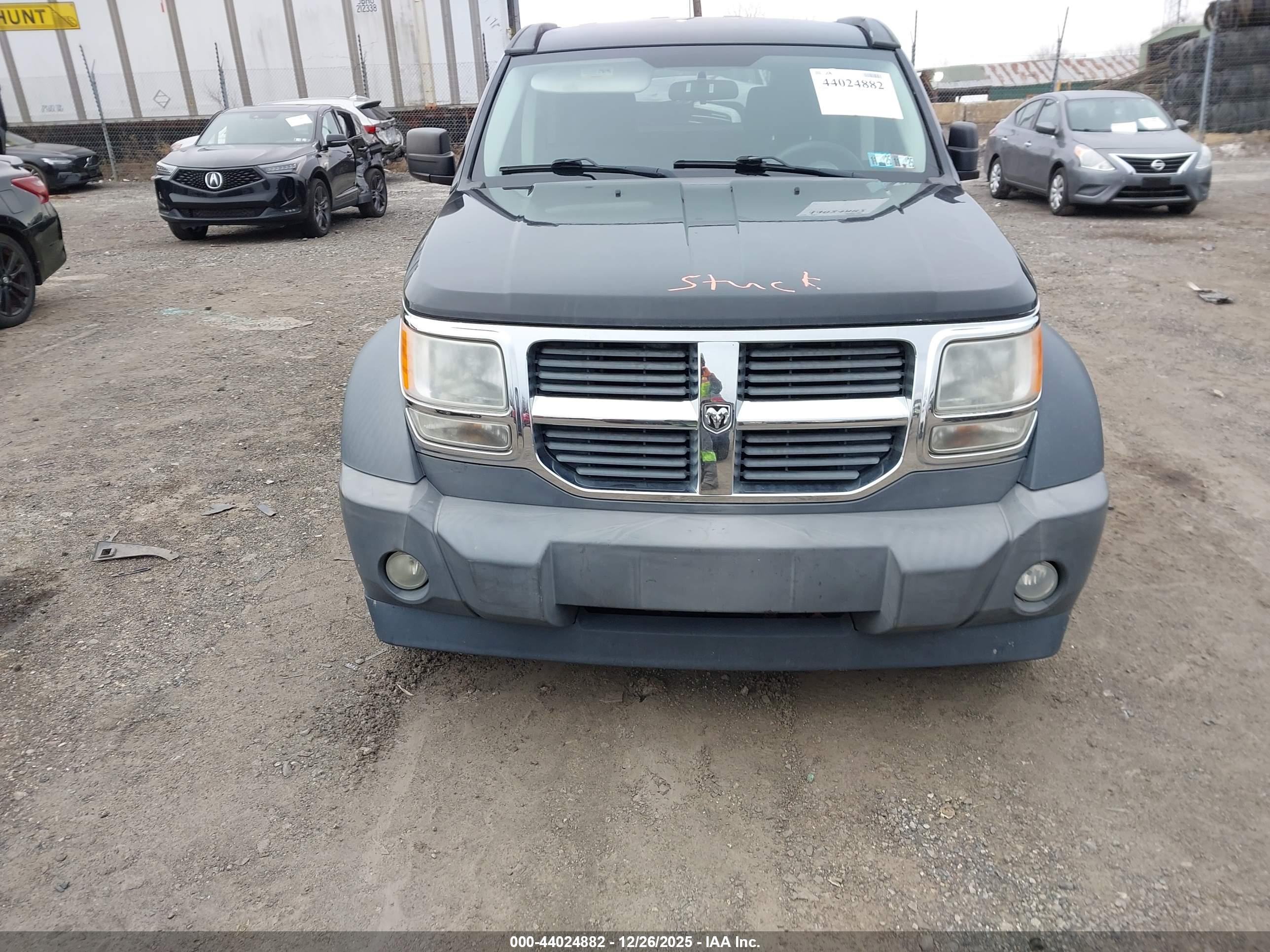 DODGE NITRO image 6