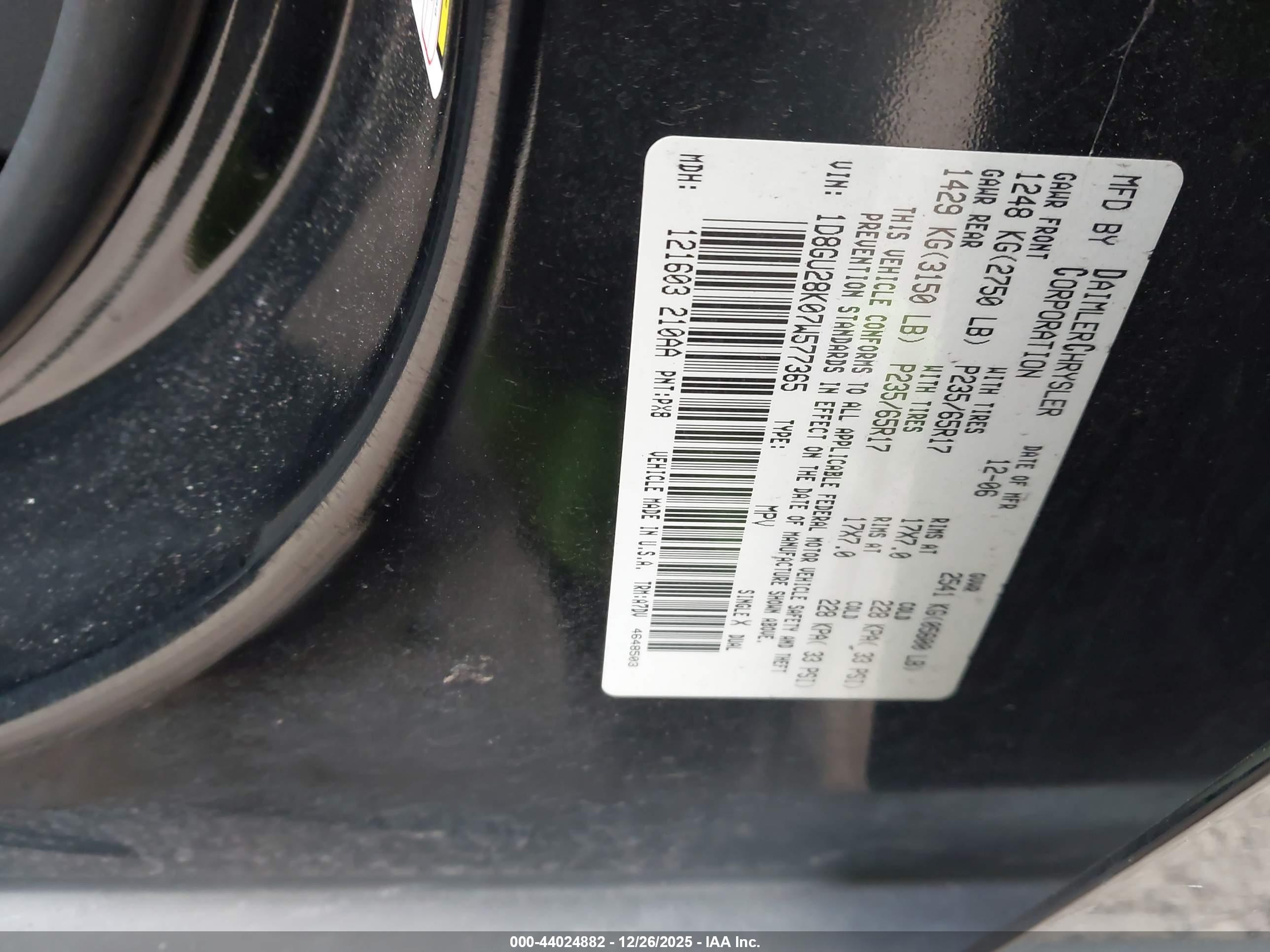 DODGE NITRO image 9