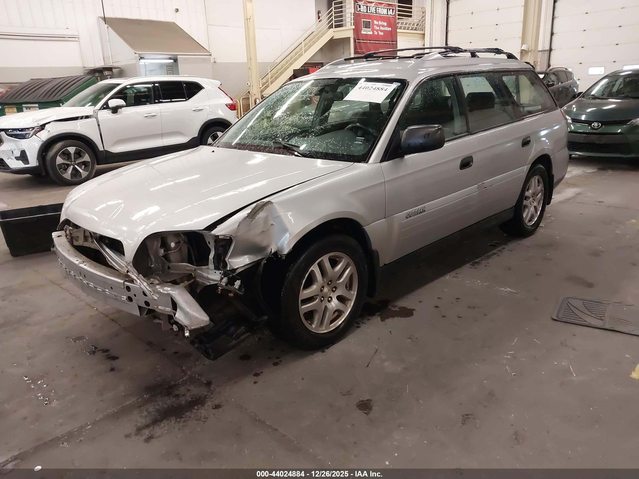 SUBARU OUTBACK image 2