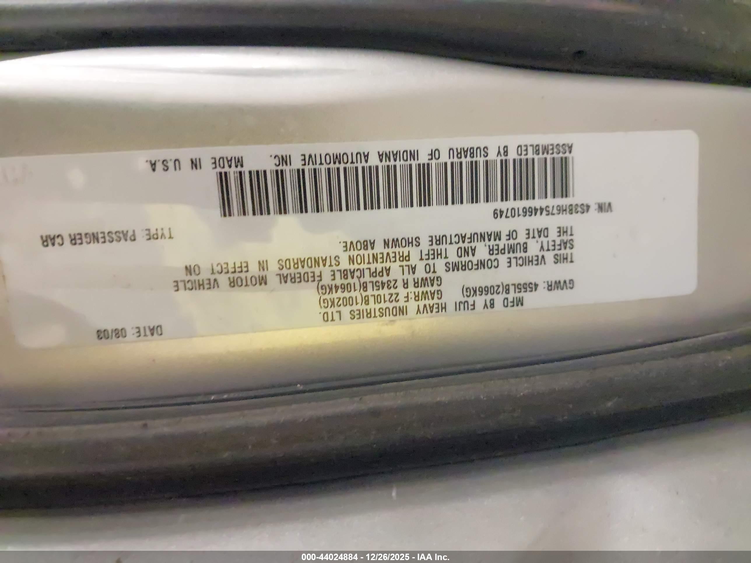 SUBARU OUTBACK image 9