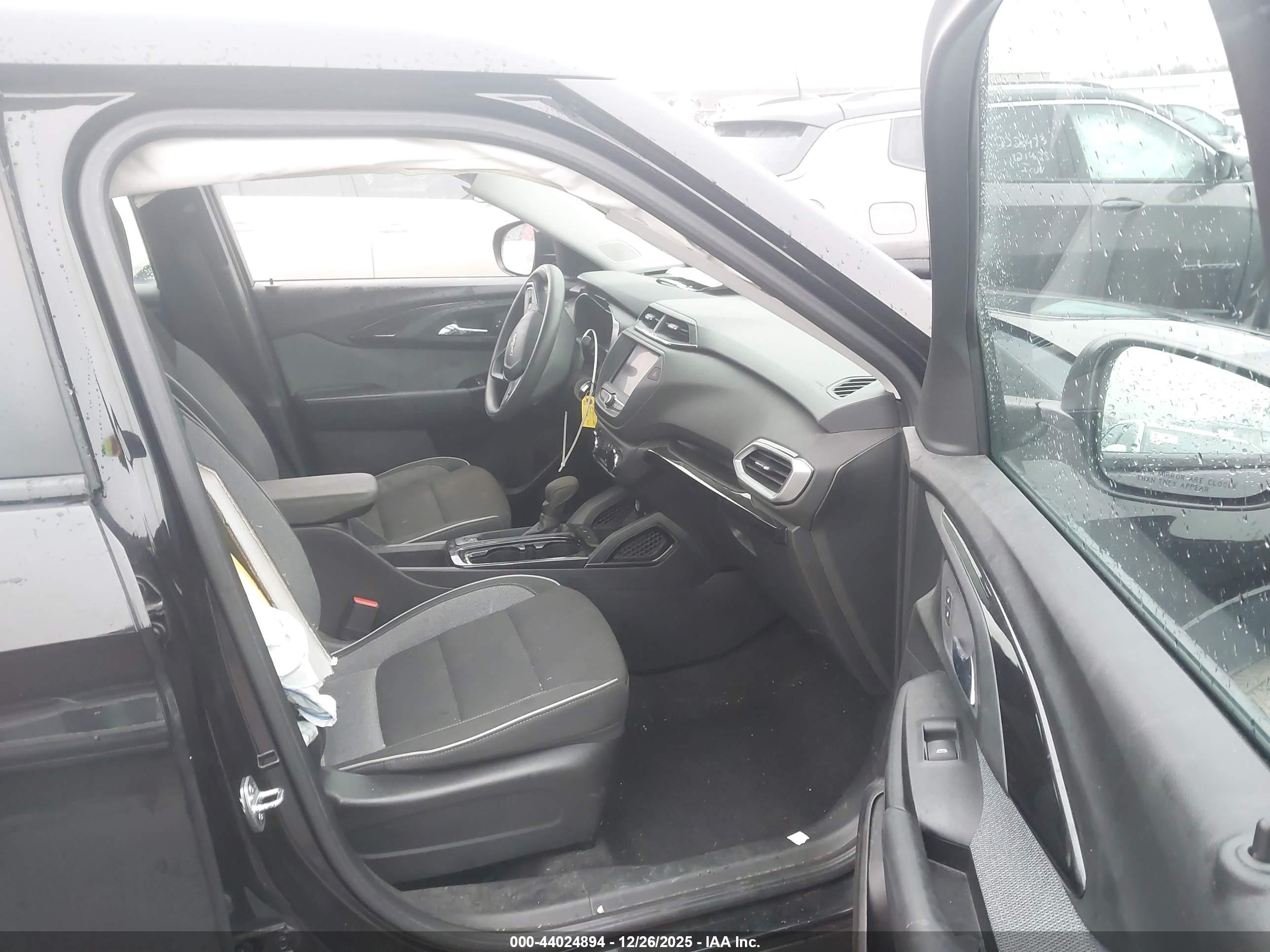 CHEVROLET TRAILBLAZER image 5