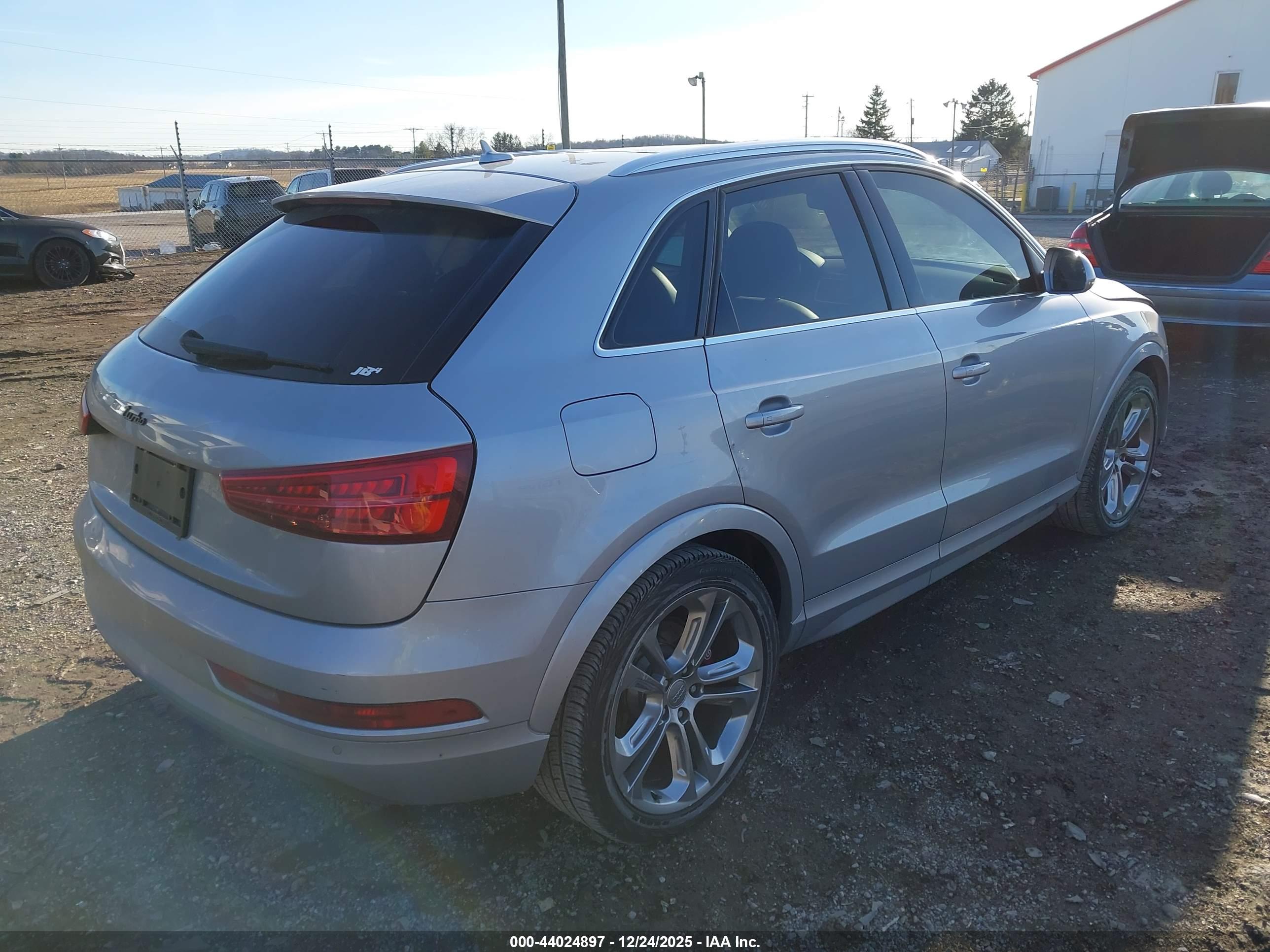 AUDI Q3 image 4