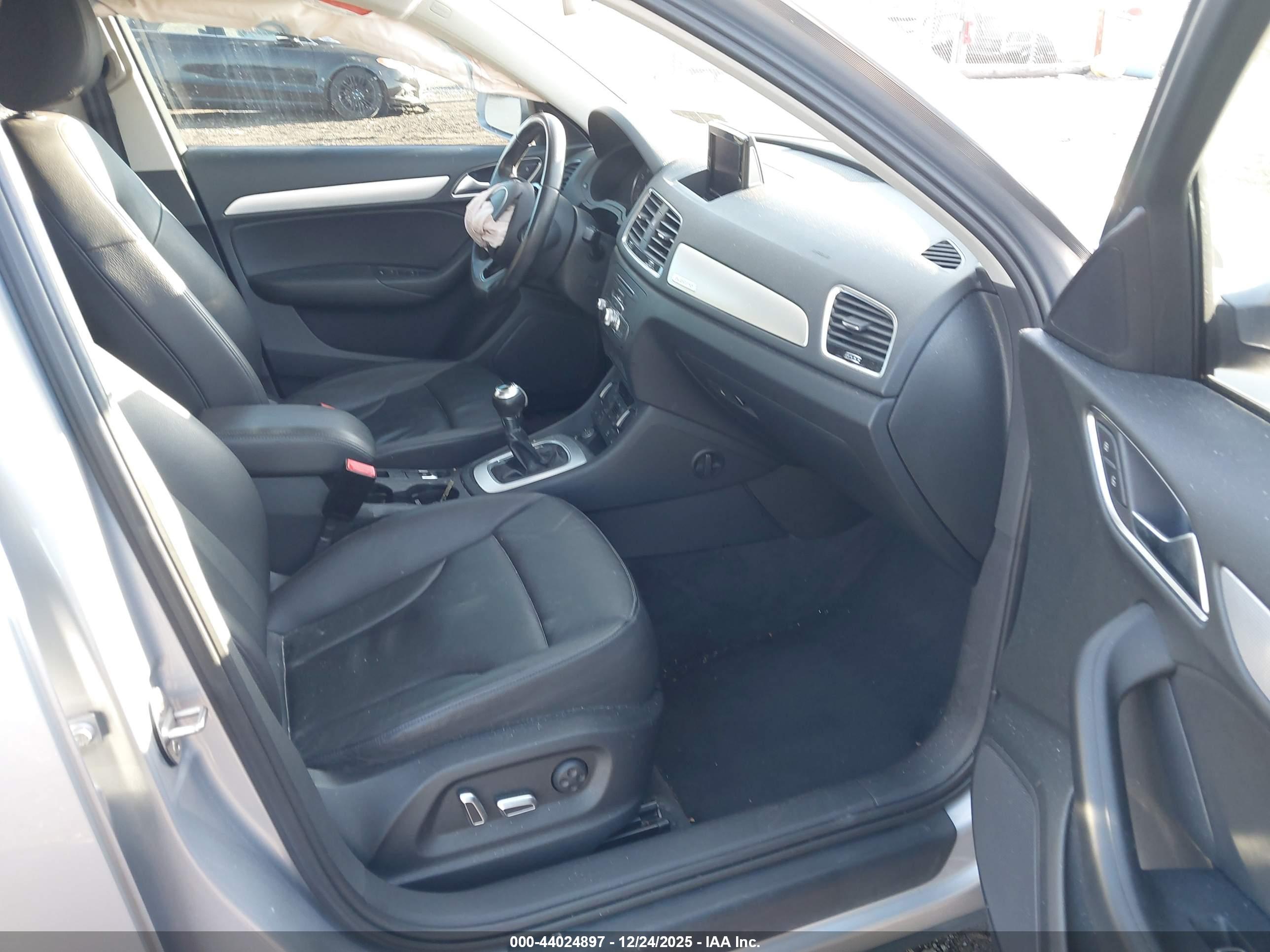 AUDI Q3 image 5