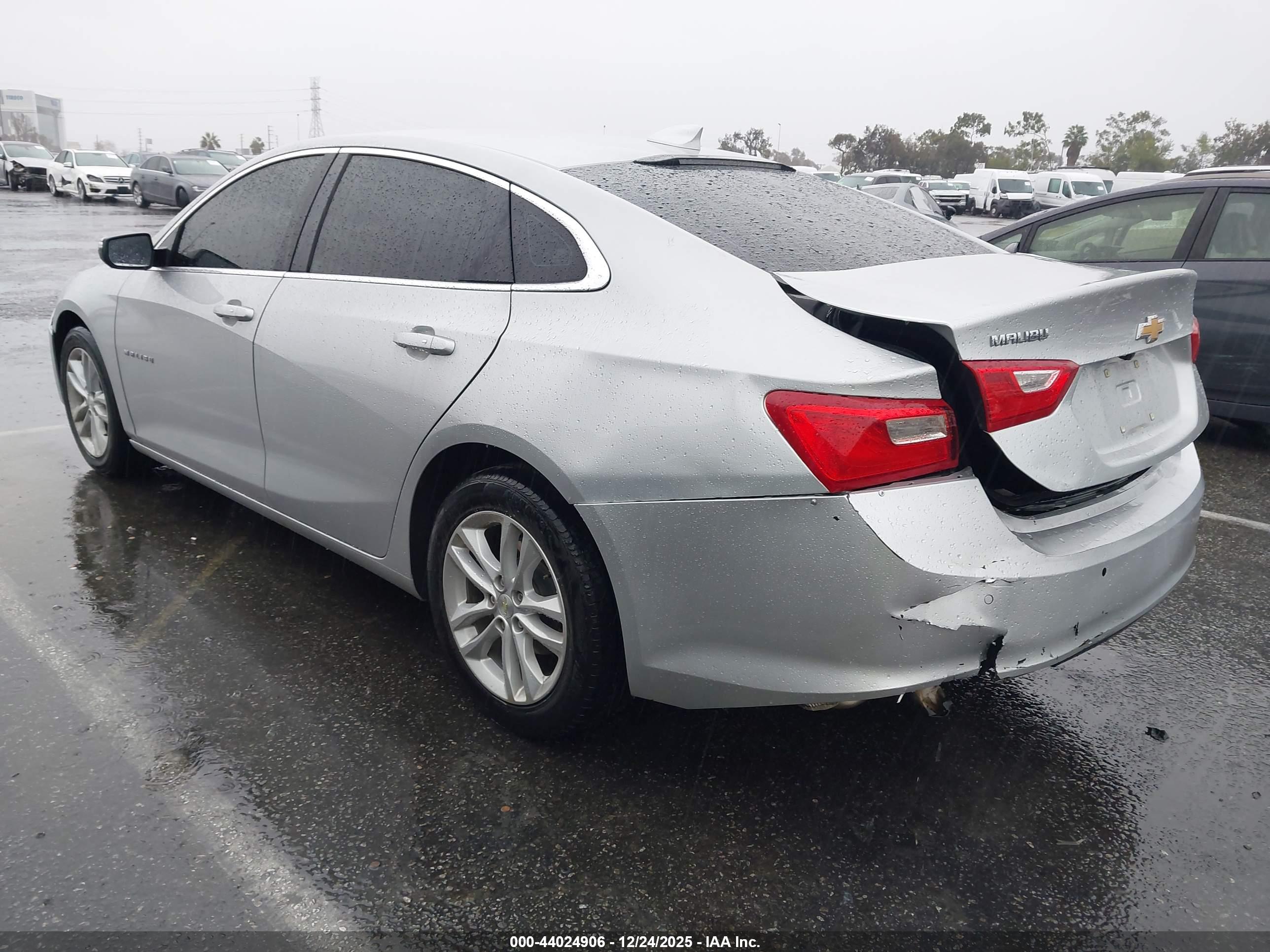 CHEVROLET MALIBU image 3