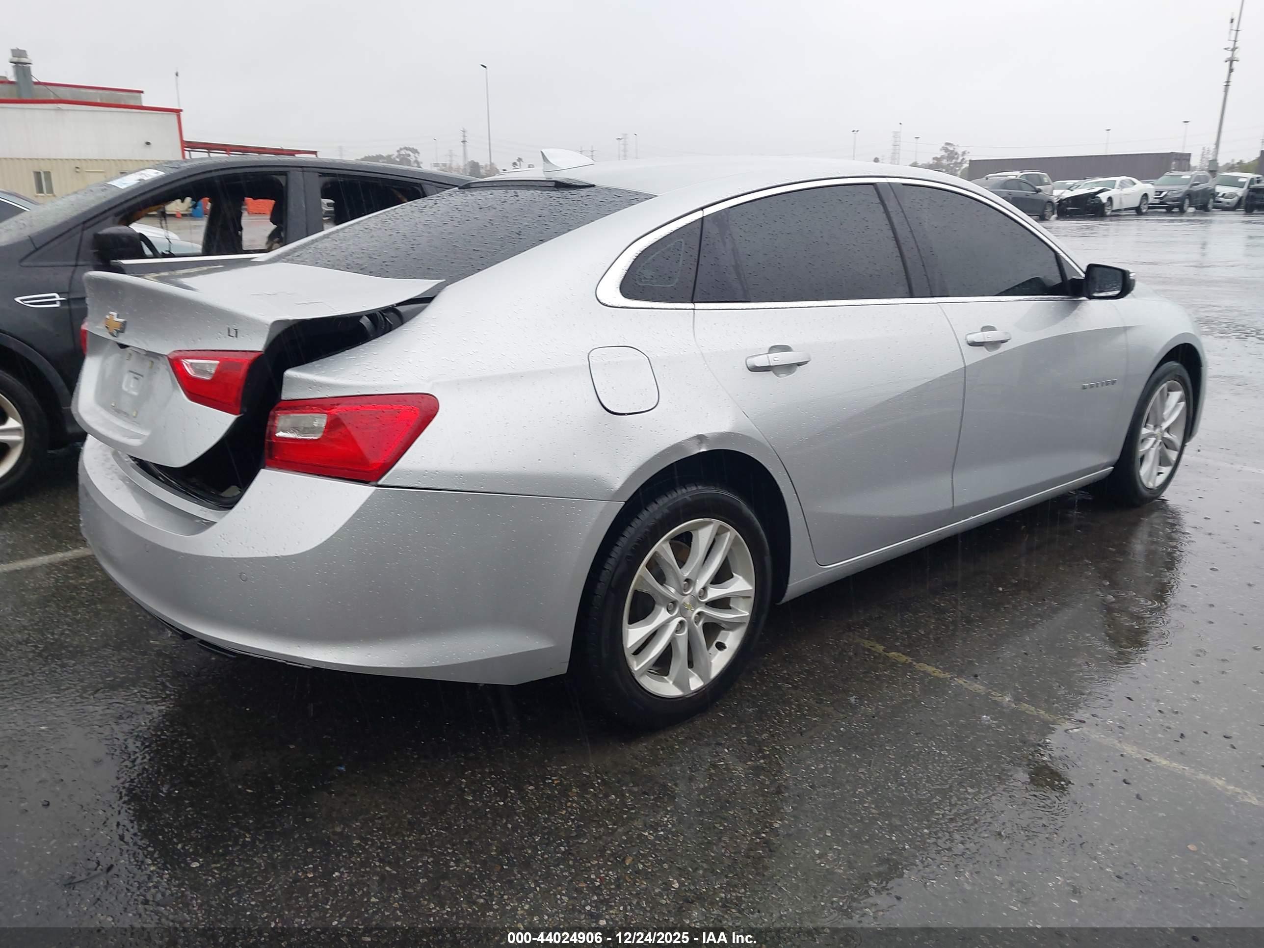 CHEVROLET MALIBU image 4