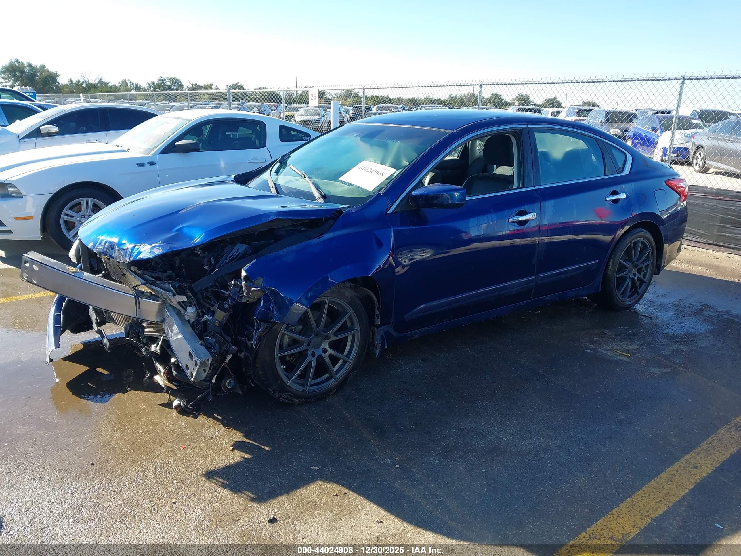 NISSAN ALTIMA image 2