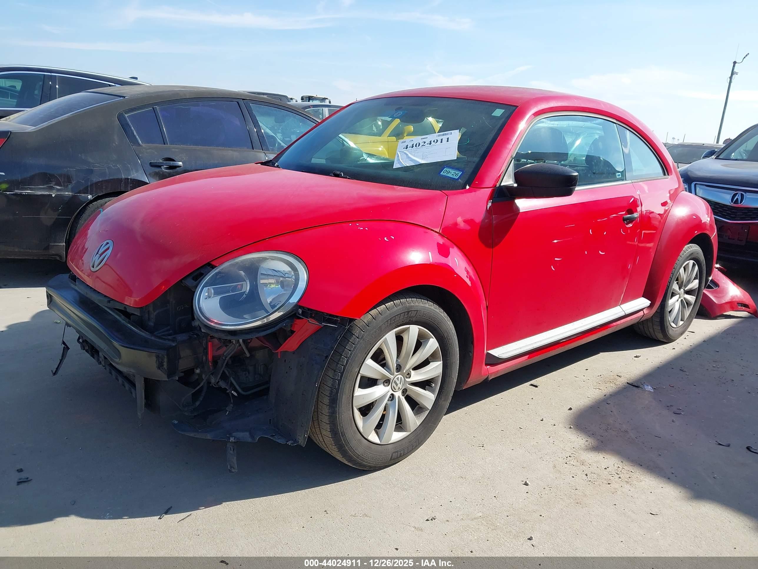 VOLKSWAGEN BEETLE image 2