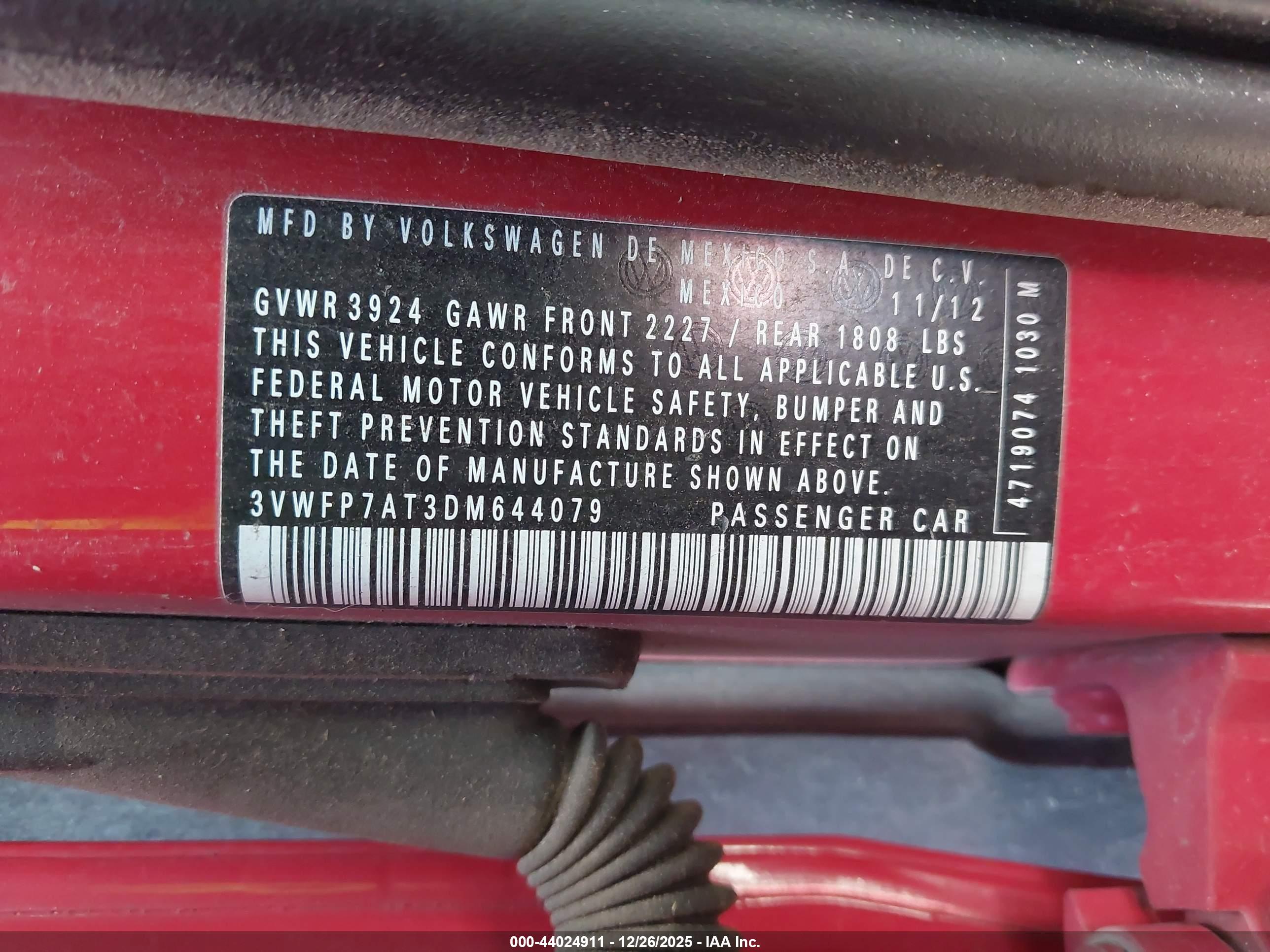 VOLKSWAGEN BEETLE image 9