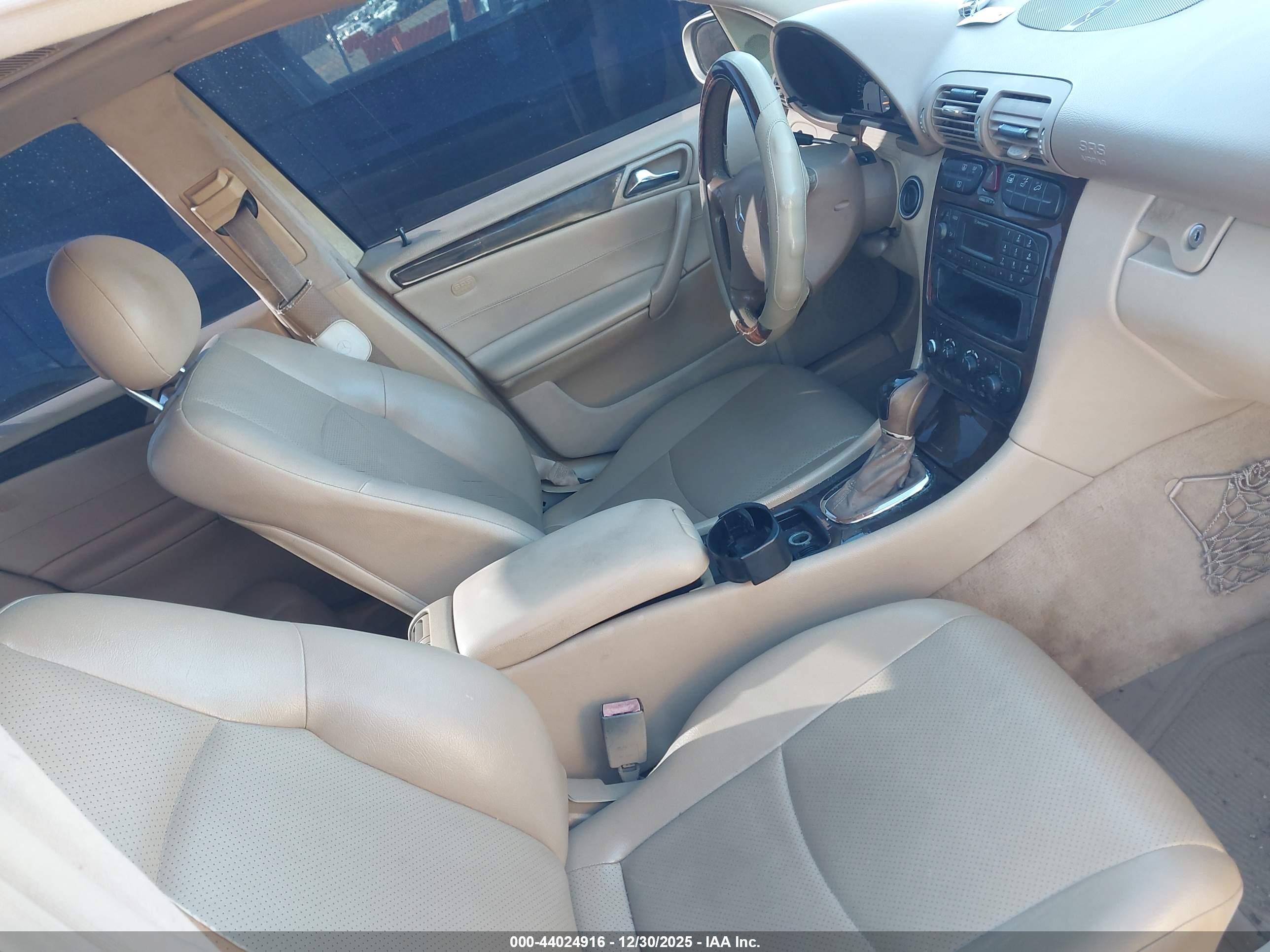 MERCEDES-BENZ C image 5