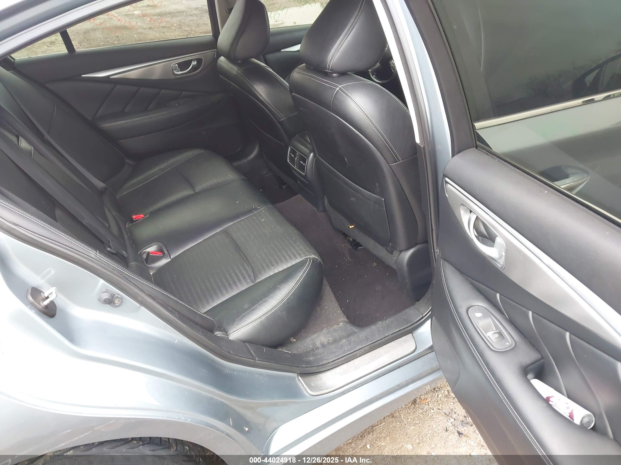 INFINITI Q50 image 8