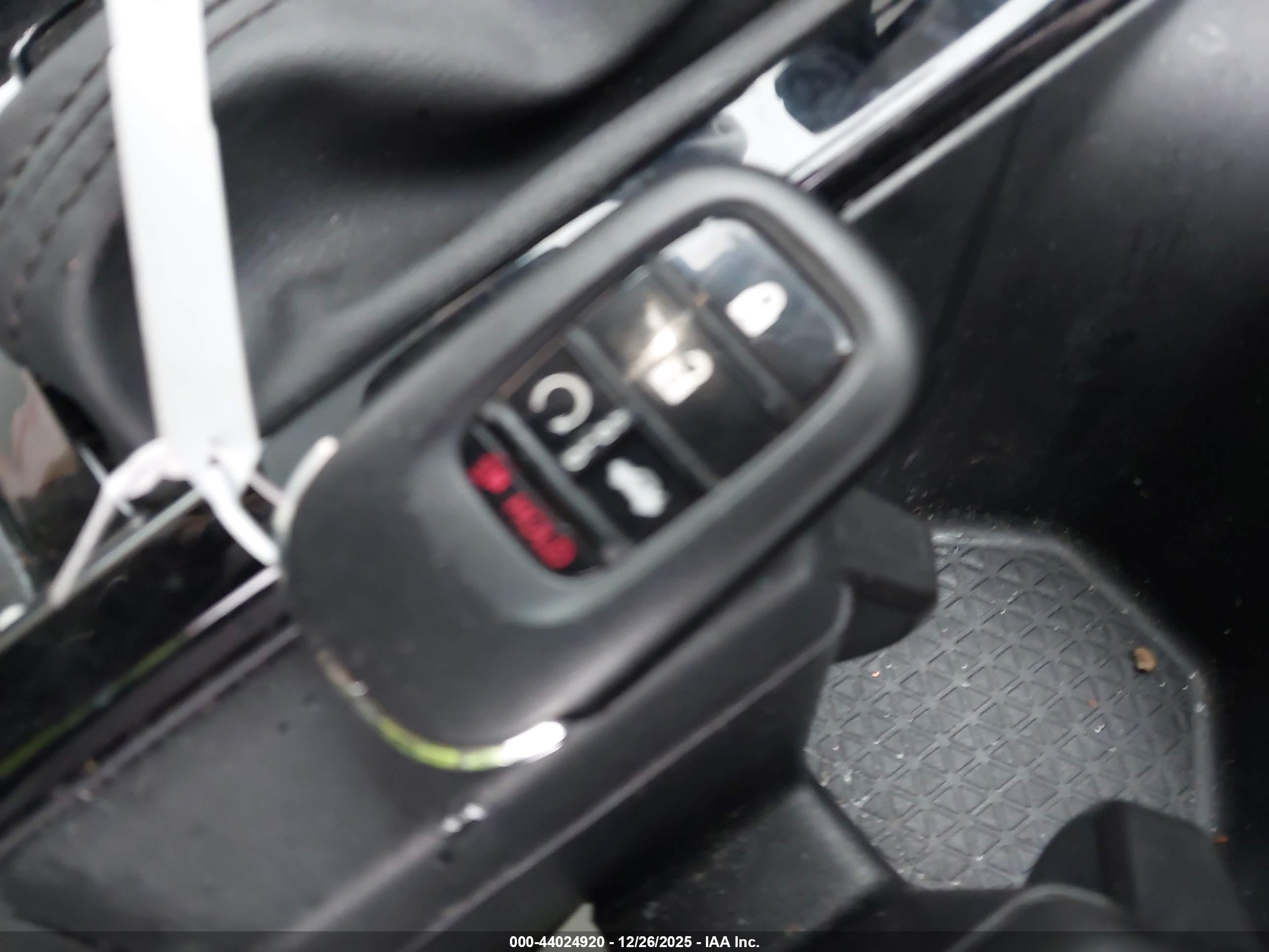 HONDA ACCORD image 11